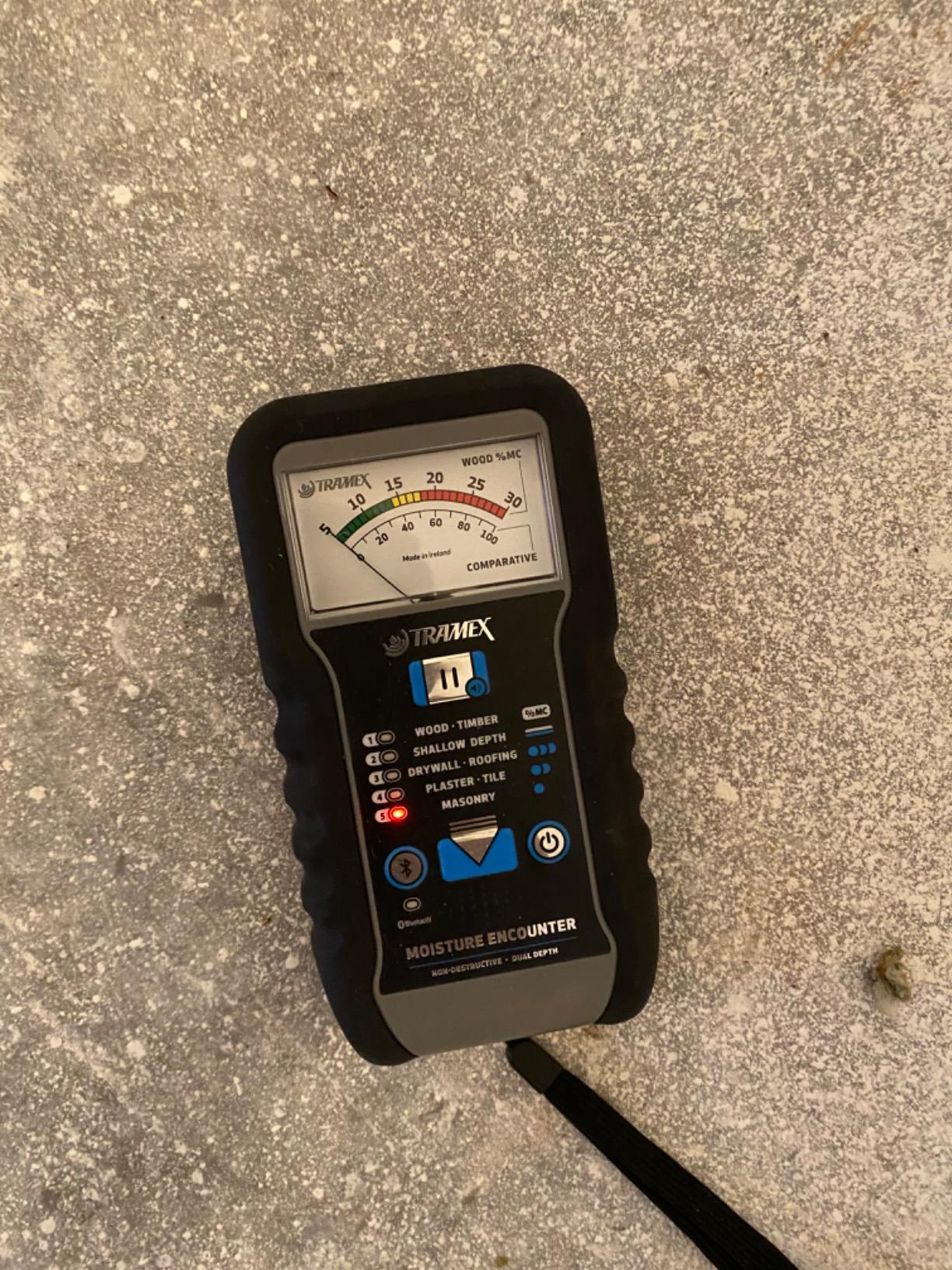 Tramex Moisture Encounter ME5 Pinless Meter for Measuring Moisture Content in Wood, Drywall & Building Materials customer photo 1