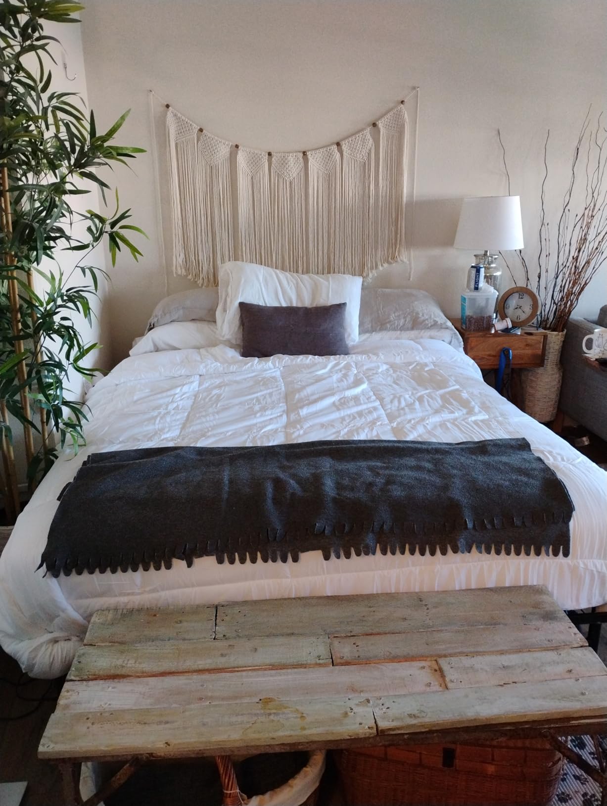 Bedsure Comforter Duvet Insert - Quilted Comforters Queen Size, All Season Duvet, GentleSoft Down Alternative Bedding Blanket, with 8 Tabs, White, Queen 88 x 88 Inches customer photo 2