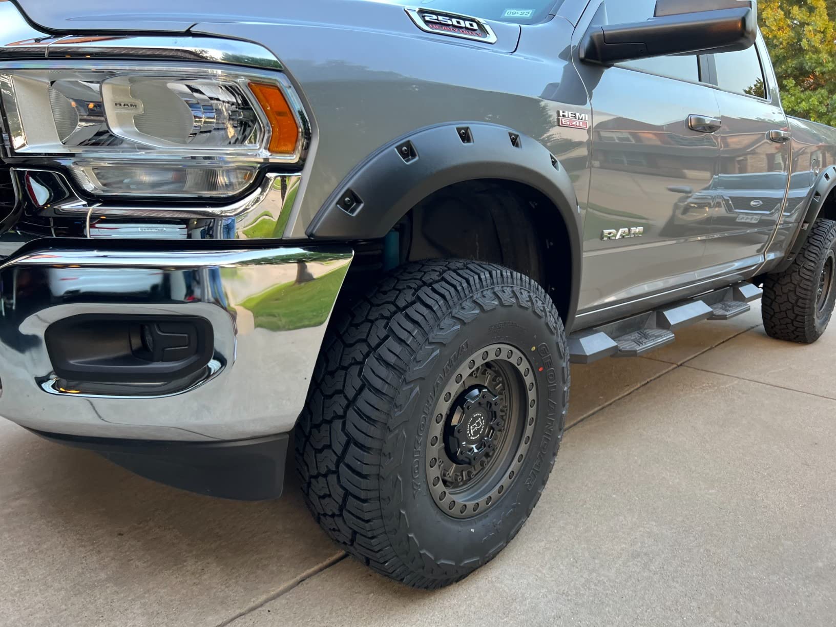 Bushwacker - Pocket/Rivet Style, Front & Rear Fender Flares | Fits 2019-2026 Ram 2500/3500, (Excludes Dually), Black | 4-Pcs. 50930-02 customer photo 1