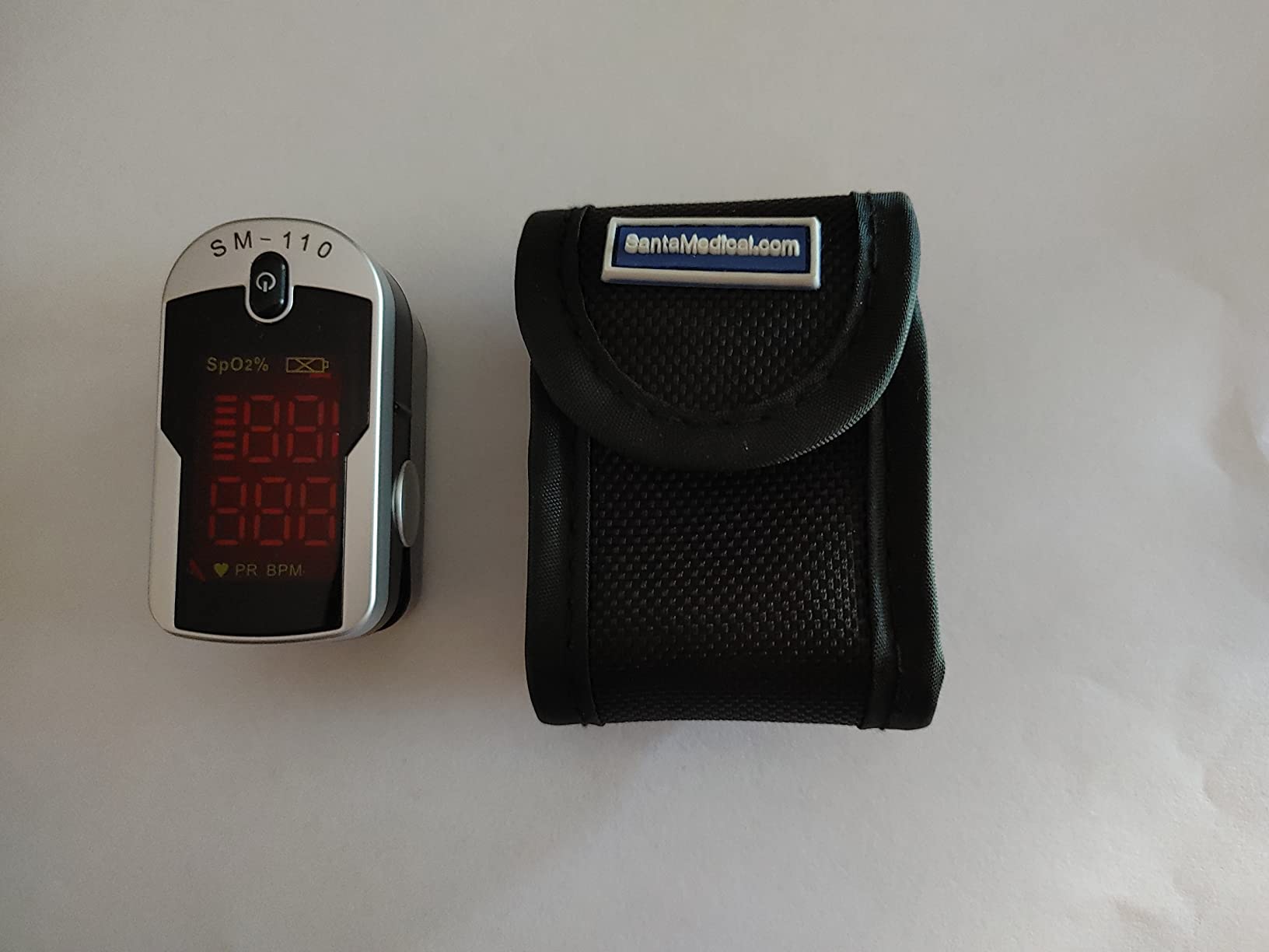 Roscoe Medical Finger Pulse Oximeter Oxygen Saturation Monitor - Pulse Ox Fingertip o2 Monitor for Pediatric and Adult - Sports and Aviation Use Only customer photo 1