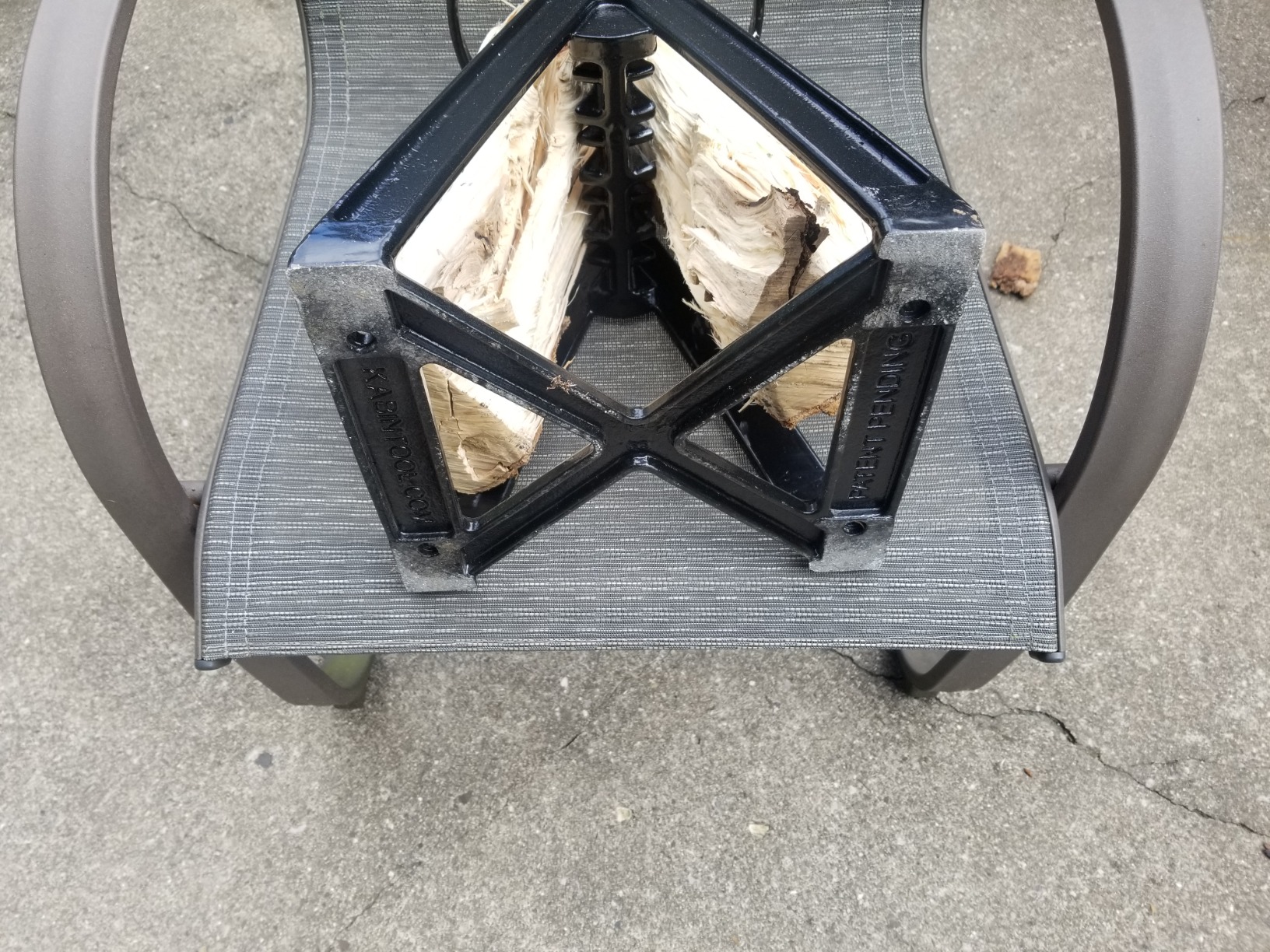 KABIN Kindle Quick Log Splitter - Manual Splitting Tool - Steel Wedge Point Splits Firewood Like A Boss Safely & Easily customer photo 3
