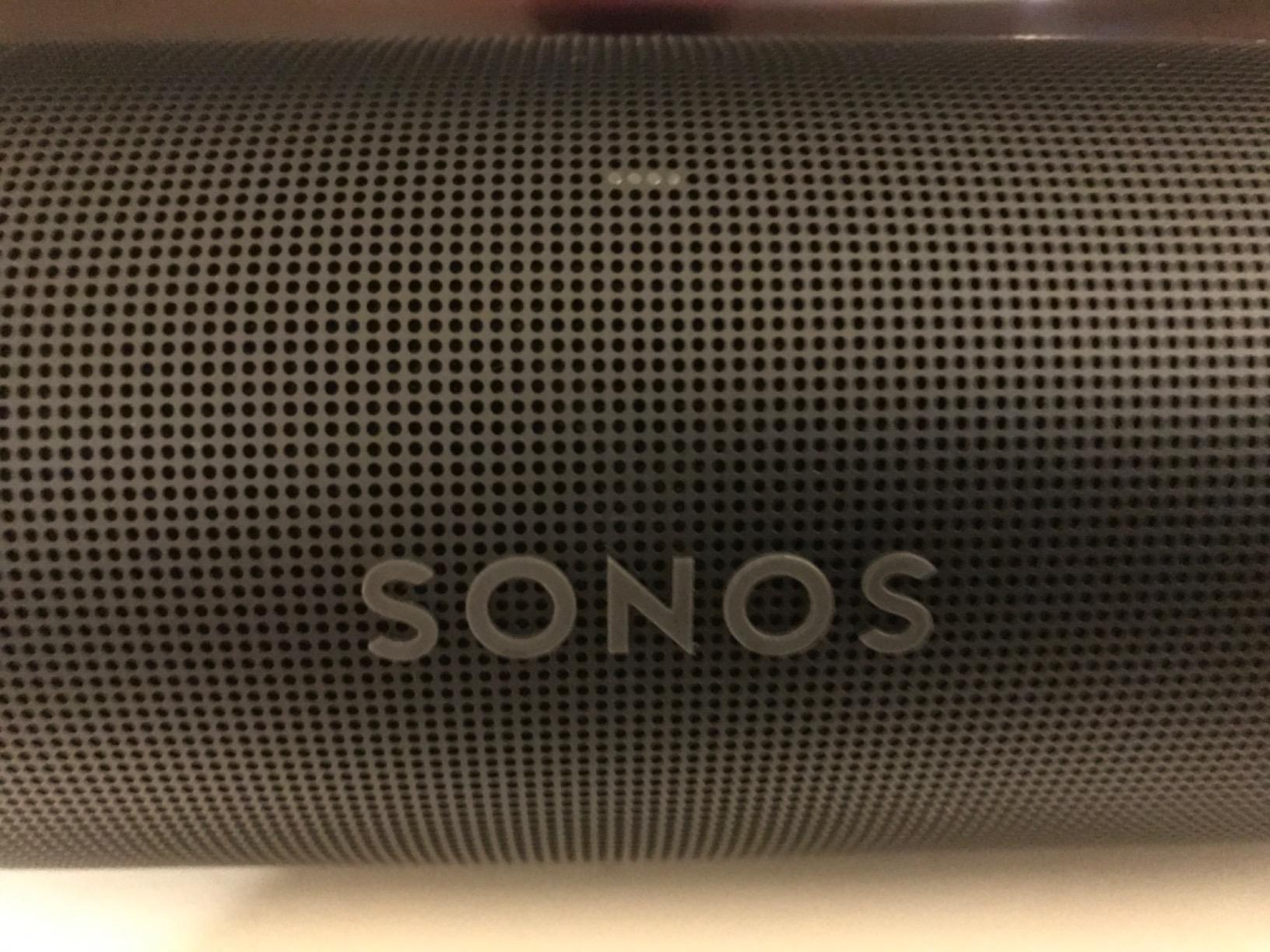 Sonos Arc (Gen 1) - Black - Soundbar with Dolby Atmos customer photo 2