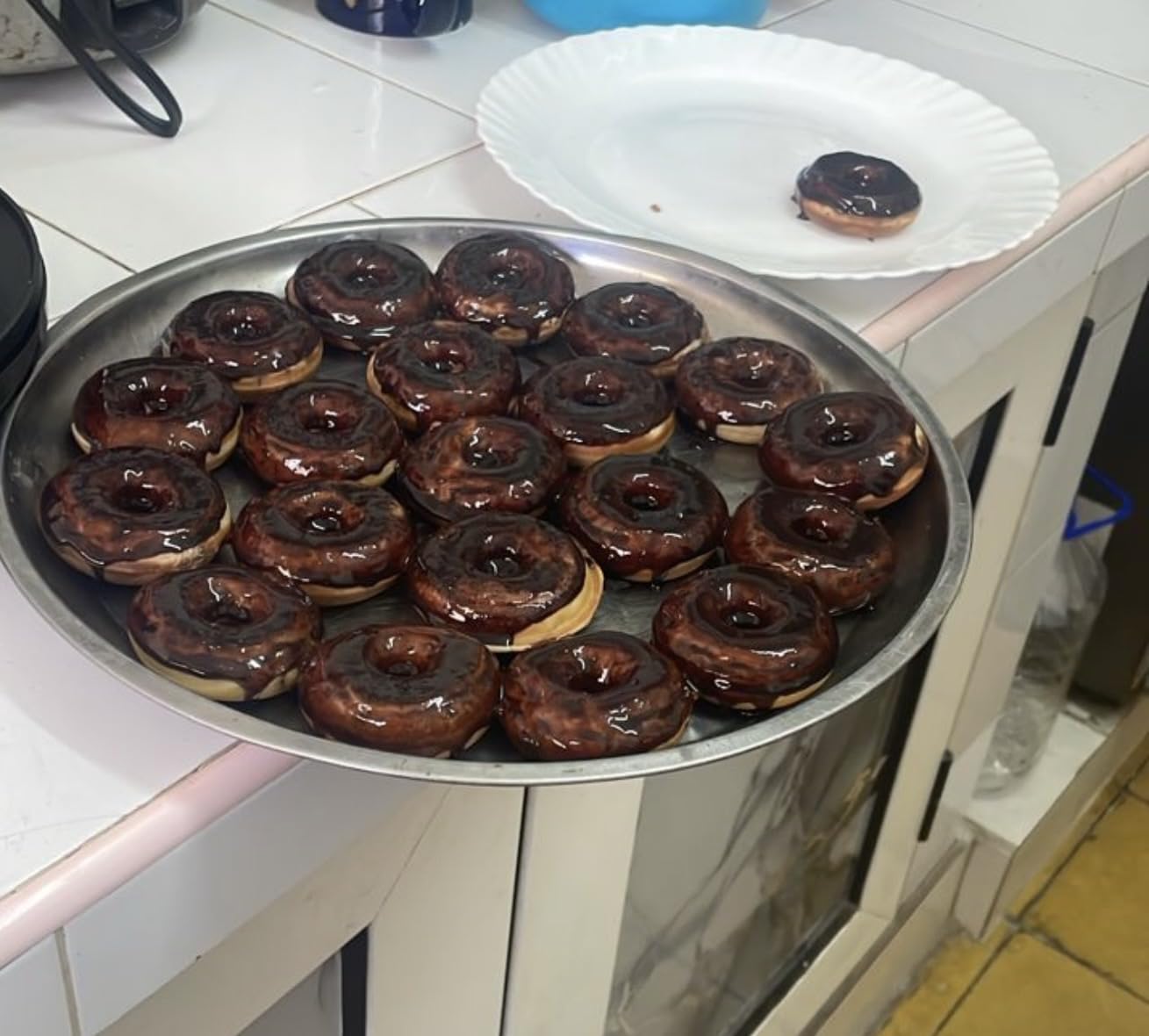 Dash Express Mini Donut Maker - Homemade Dessert Maker - Features Double-Sided, Non-Stick Surface & Space-Saving Design - Makes 7 - Aqua customer photo 1