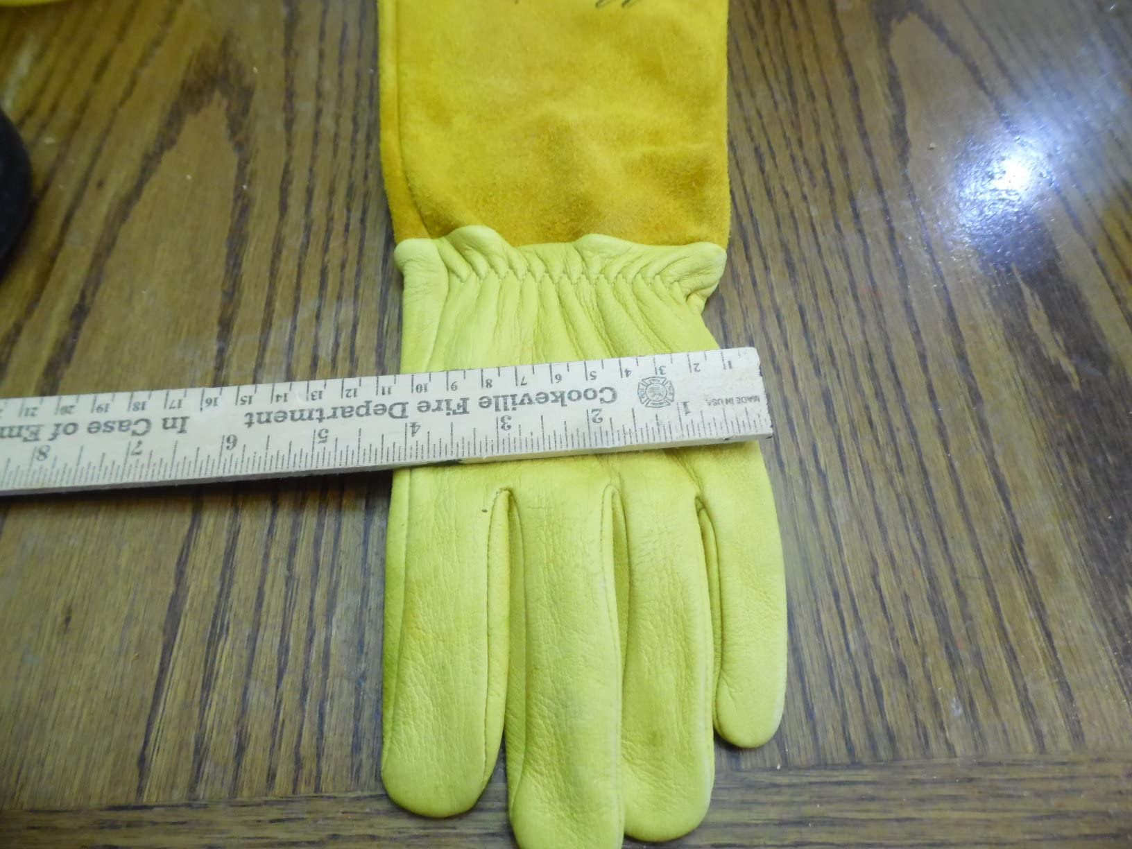 Morzejar Professional Gardening Gloves for Men&Women, Rose Pruning Gloves Thorn Proof, Adjustable Cuff, Breathable Leather Cowhide Long Garden Gloves,Garden Gifts & Tools for Gardener,Yard Work customer photo 1