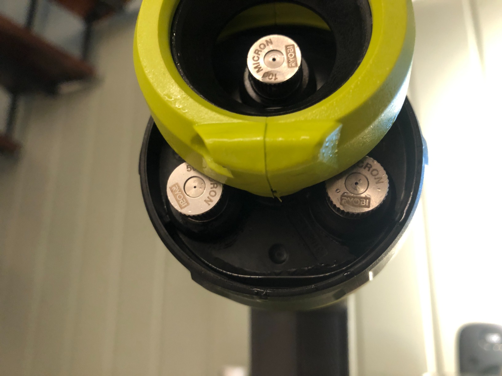 Ryobi ONE+ 18V Cordless Handheld Electrostatic Sprayer Kit with (1) 2.0 Ah Batteries and Charger customer photo 2