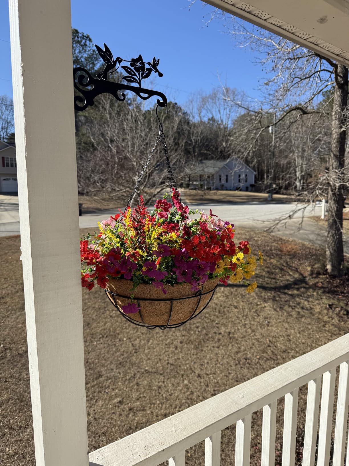EIMQUVW Metal Hanging Planters Basket Set of 3 Hanging Flower Pots 12 Inch Chain Round Wire Plant Holder with Coco Coir Liner Garden Watering Hanging Baskets for Patio Garden Outdoor1 customer photo 1