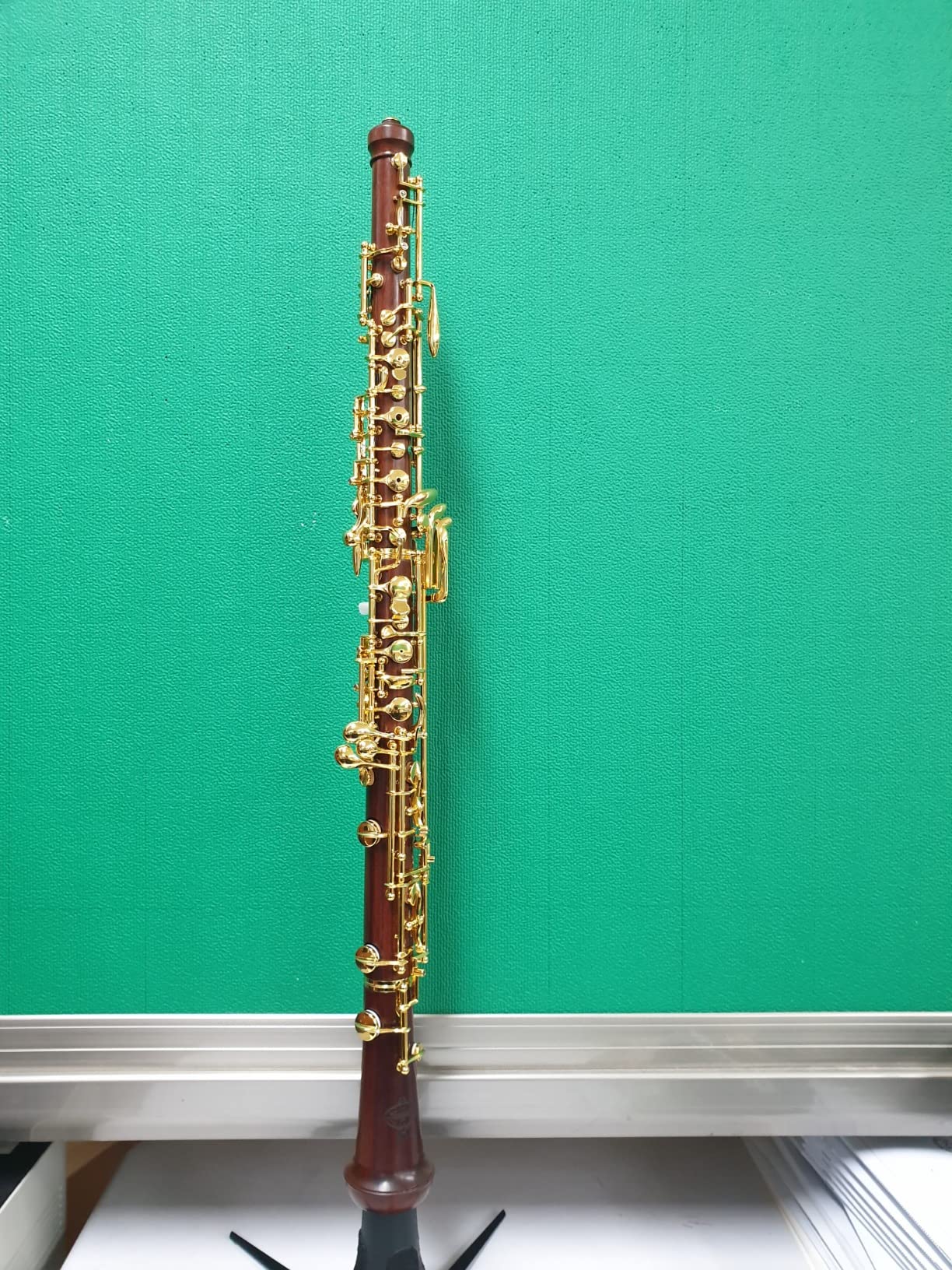 Rochix Oboe Professional Performance Level WHS36 Ebony Wood Body Silver Plated Semi Automatic C Tone with 2 Reeds,1 Cleaning Cloth,1 Oboe Swab,1 Thumb Rest,1 Case and More customer photo 2