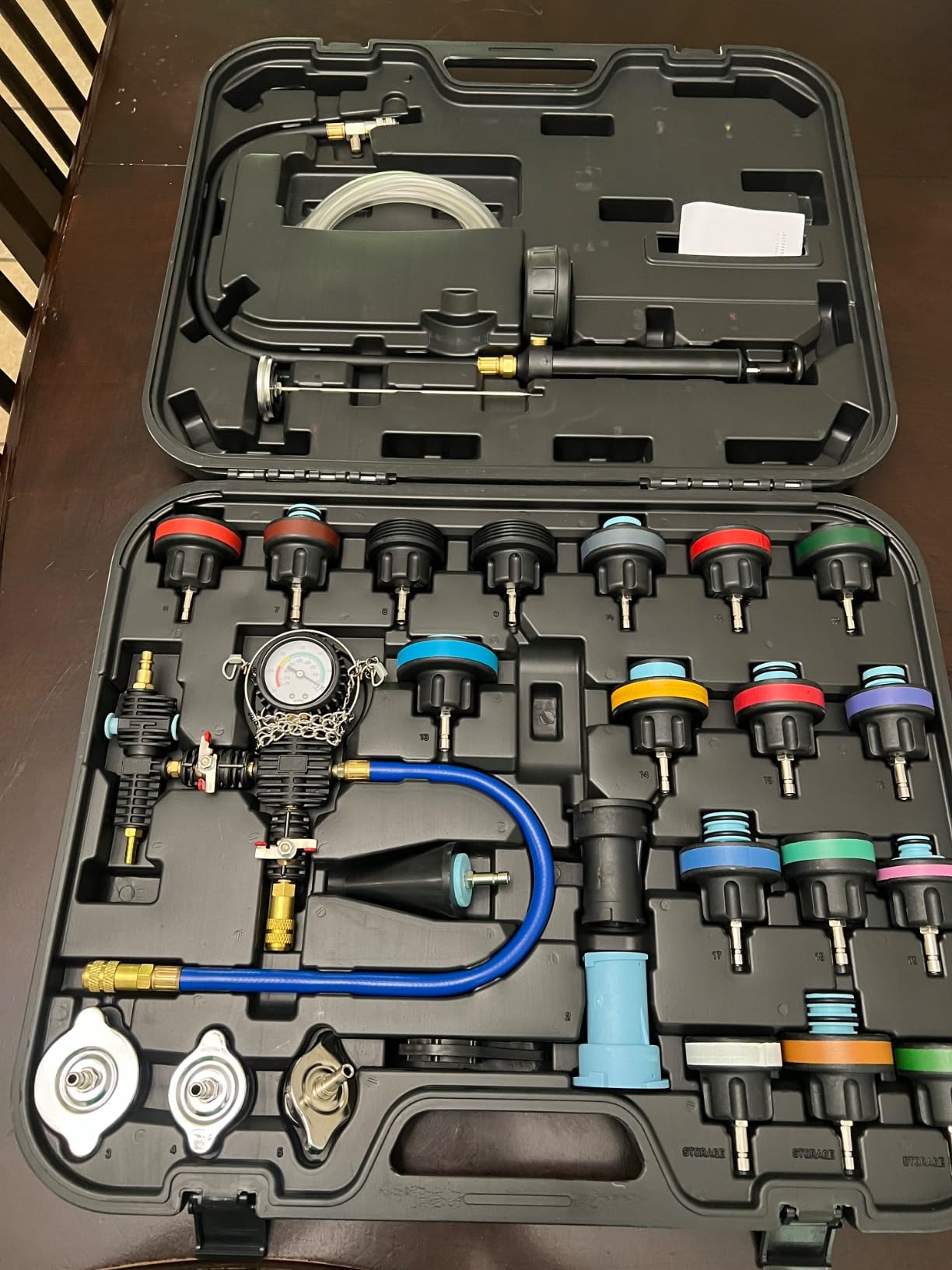 Mishimoto MMTL-CPT-28 Coolant Pressure Tester and Vacuum Refill Kit, 28-Piece Universal Fit, Black customer photo 1