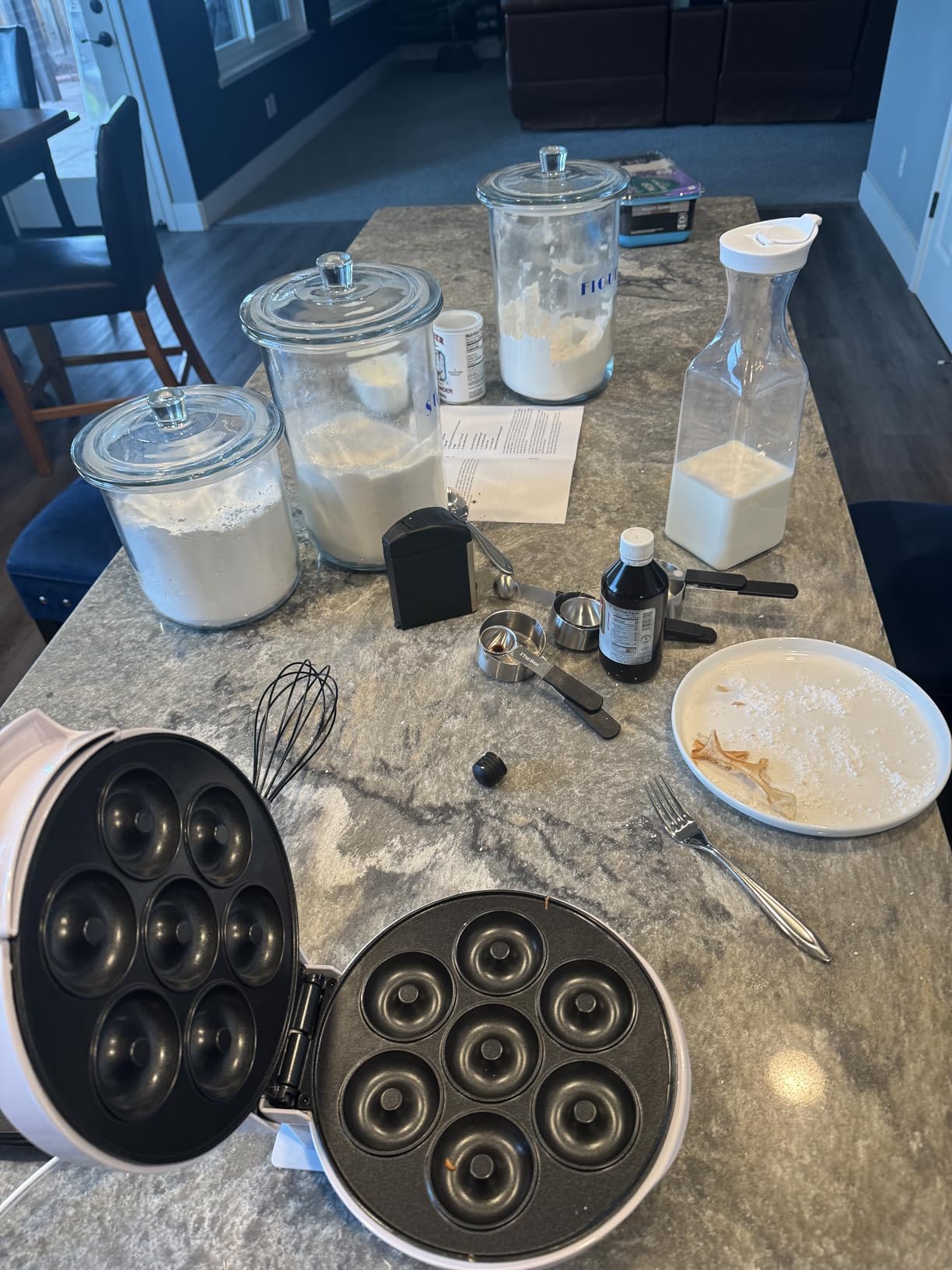 Mini Donut Maker- Electric Non-Stick Surface Makes 7 Small Doughnuts- Decorate, Frost, Ice Your Own for Kid Friendly Baked Dessert Treat - Cooking Activity for Adults with Recipe Guide, Easy Bake Gift customer photo 2