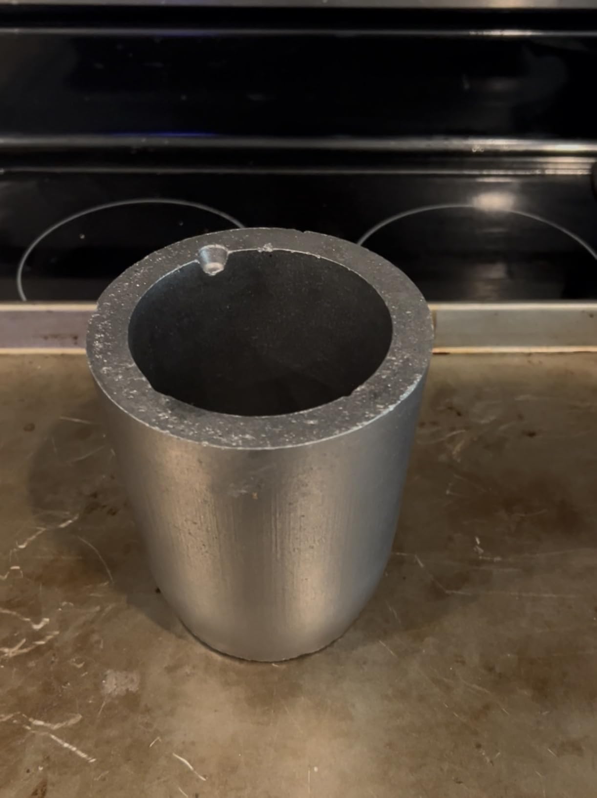 CANALHOUT Silicon Carbide Graphite Crucibles, Crucibles for Melting Metal, Withstand The High Temperature 1800C/3272F, Melting Casting Refining Aluminum Gold Silver Copper (4KG No.3) customer photo 1