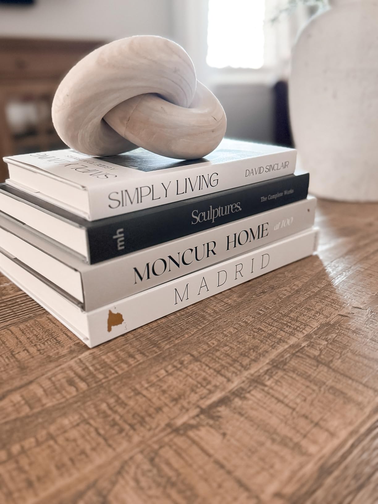 Rool Coffee Table Decor Book Shelf Decor Accents Home Decor Console Table Decorative Items Living Room Wood Knot Decor Chain Link Decorations Beige customer photo 2