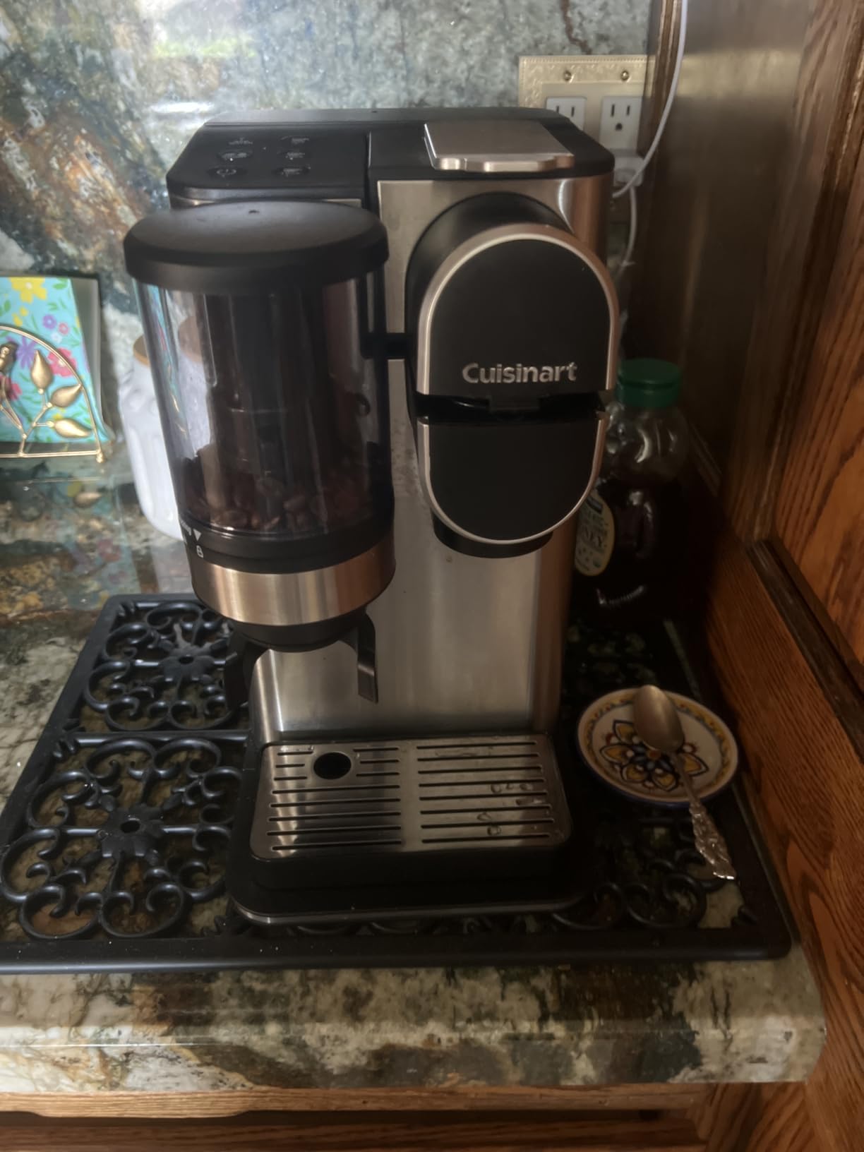 Cuisinart DGB-2 Single-Serve Coffee Maker + Coffee Grinder, 48-Ounce Removable Reservoir, Stainless Steel customer photo 1