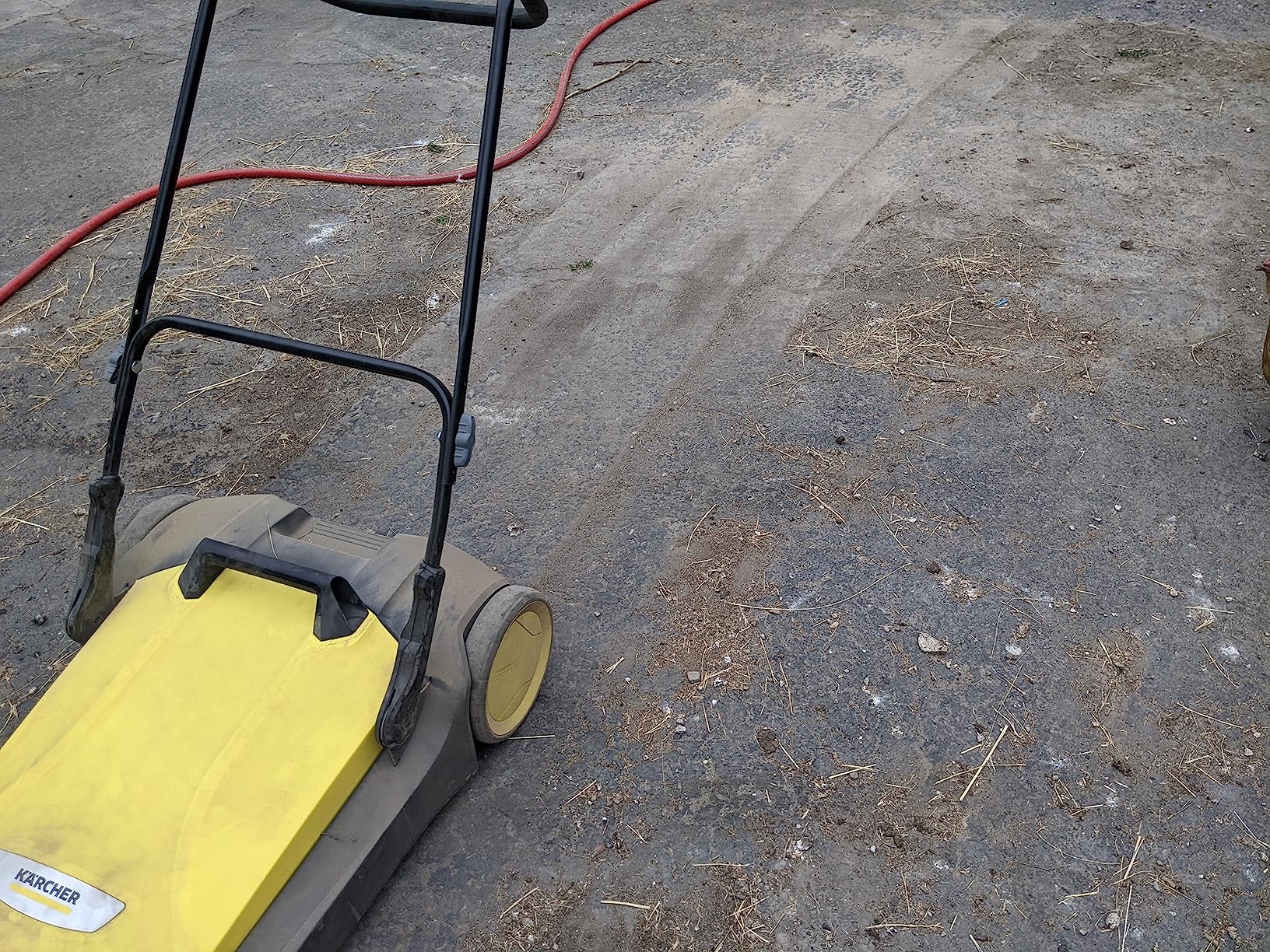 Karcher Walk-Behind Outdoor Push Sweeper S 6 Twin, 33.9
