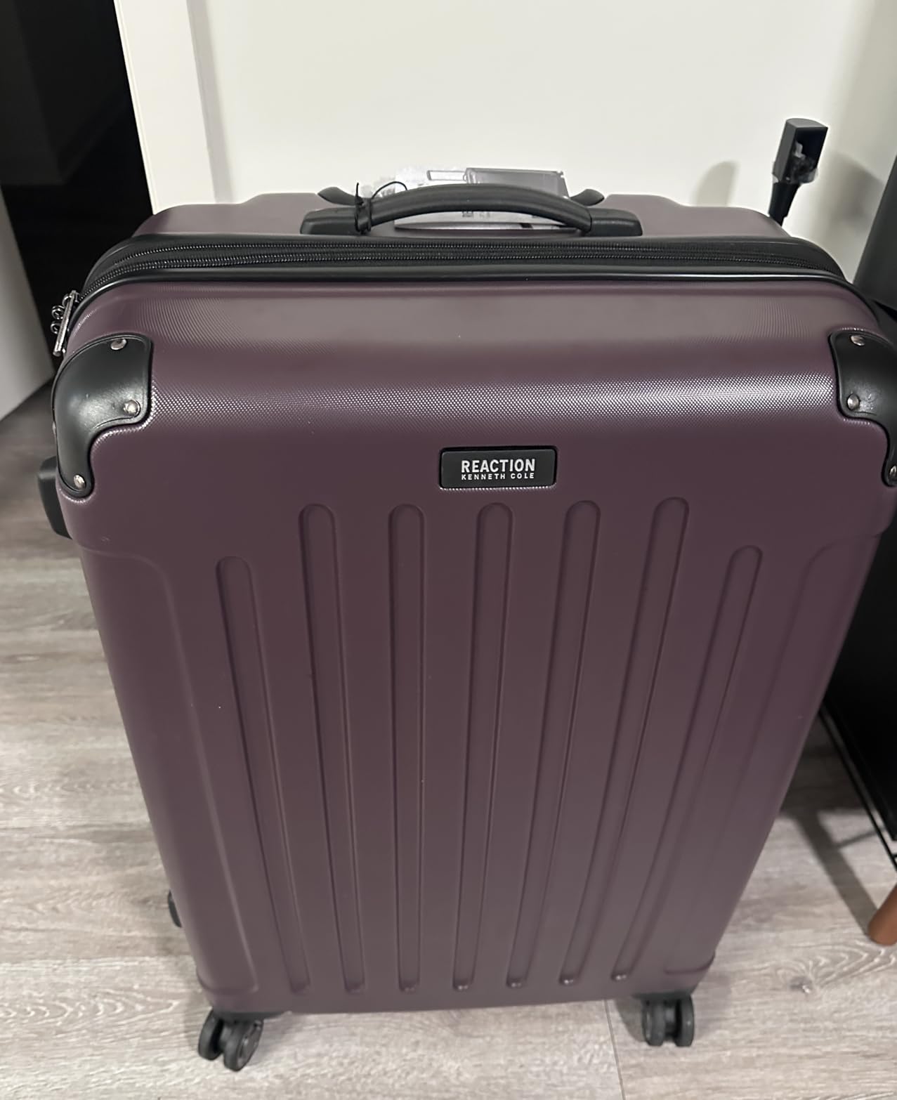 Kenneth Cole REACTION Renegade Luggage Expandable 8-Wheel Spinner Lightweight Hardside Suitcase, Granite Blue, 20-Inch Carry On customer photo 2