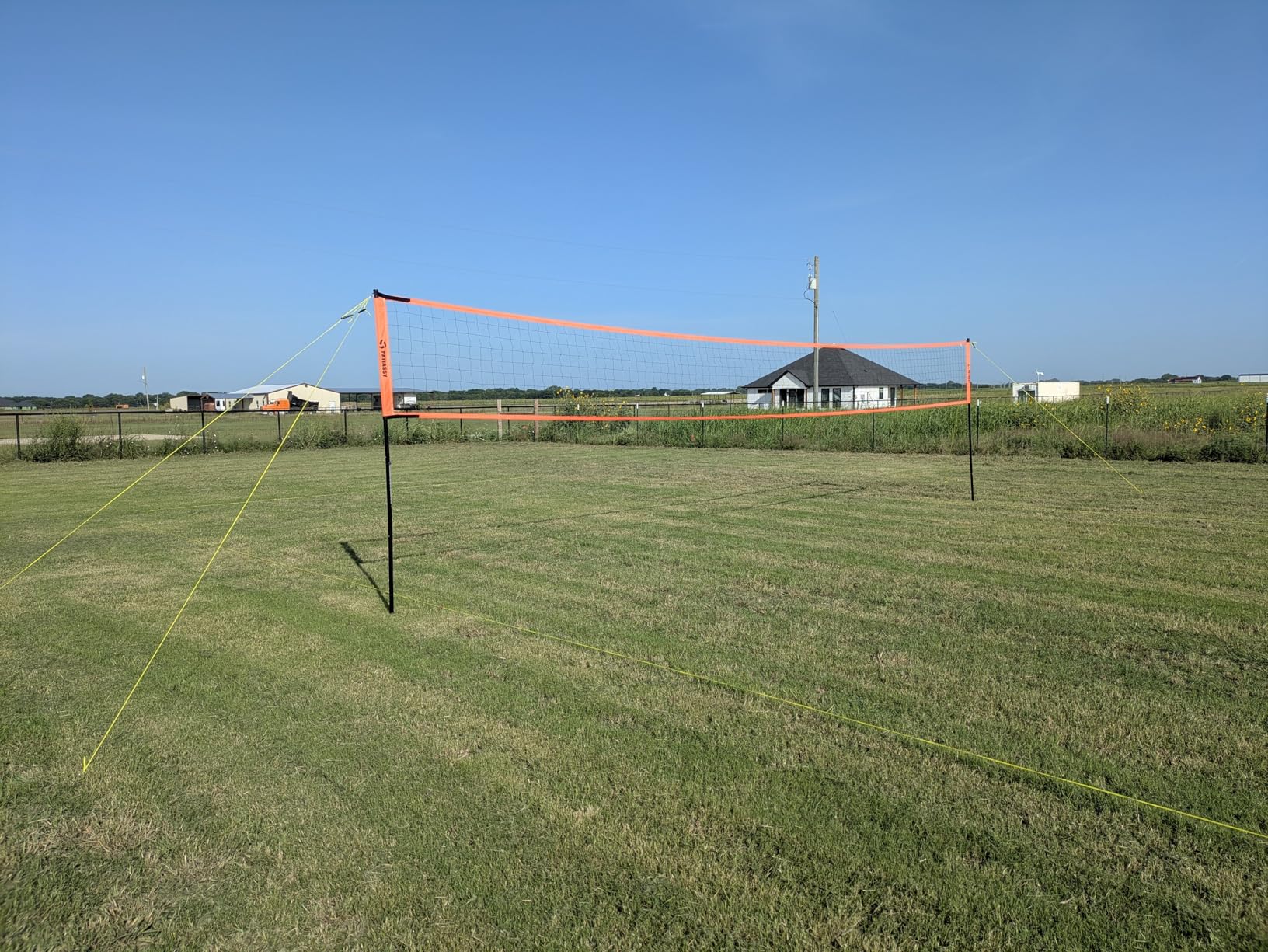 Outdoor Volleyball Net System, 32FT Regulation Size Anti-Sag Net, Quick Setup Adjustable Height Poles, Volleyball Set with Pump, Hammer, Boundary Line and Carry Bag for Backyard Beach Lawn customer photo 2