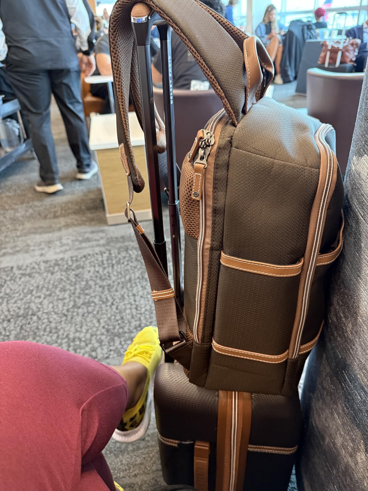 DELSEY PARIS Chatelet Air 2.0 - Hardside Carry on Plus 20 Inch - 360° Spinner Wheels - TSA Lock - USB Port - Lightweight Polycarbonate Travel Suitcase, Angora customer photo 2