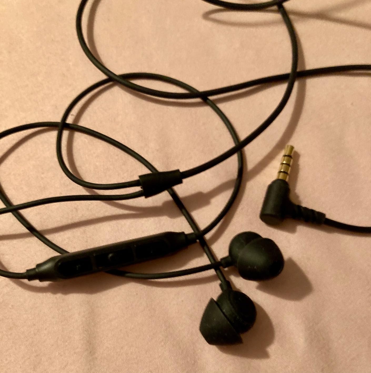 Hearprotek Sleep Earbuds, 2 Pairs Soft Comfortable in-Ear Earphones with Mic, Low Profile Noise Reduction Headphones for Sleeping on Side, Yoga, Travel customer photo 1