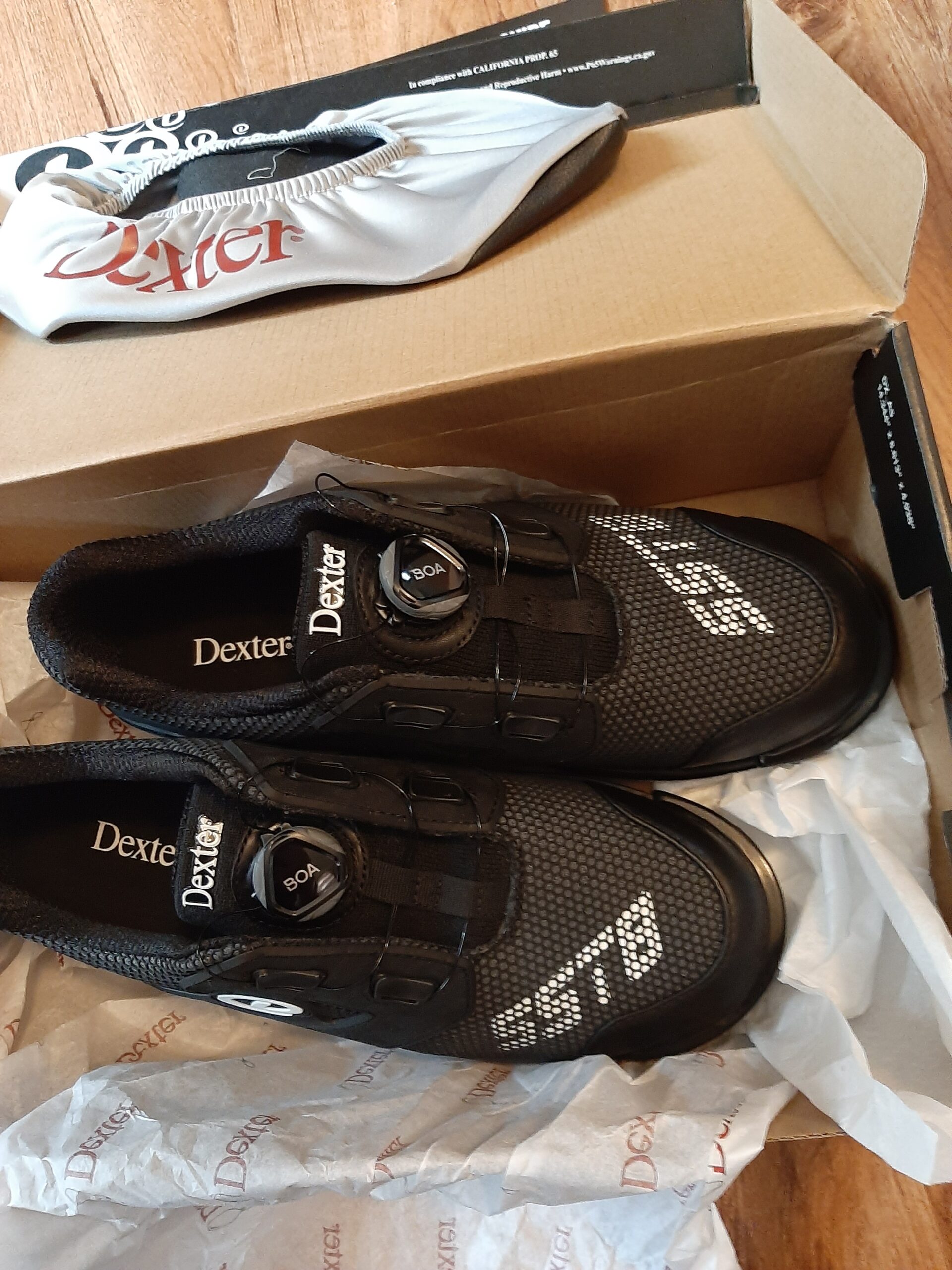 Men's SST 8 Power-Frame BOA Bowling Shoes - Available in Medium and Wide Width - Interchangeable Slide Soles and Heels - Made for Both Left and Right Handed Bowlers customer photo 2