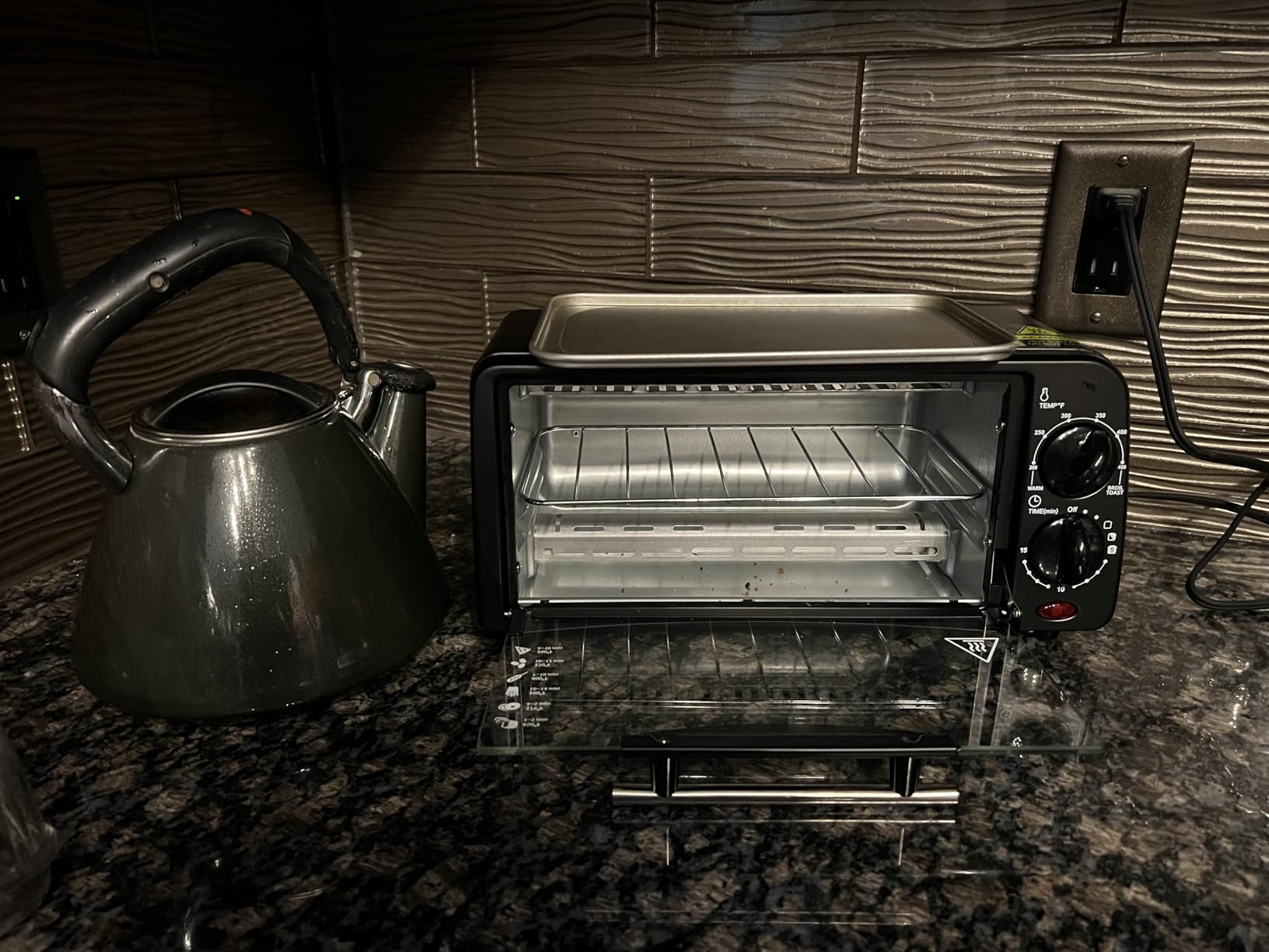 Elite Gourmet ETO236 Personal Compact 2 Slice Countertop Toaster Oven with 15 Minute Timer & Adjustable Temperature, Bake, Broil, & Toast, Black customer photo 2