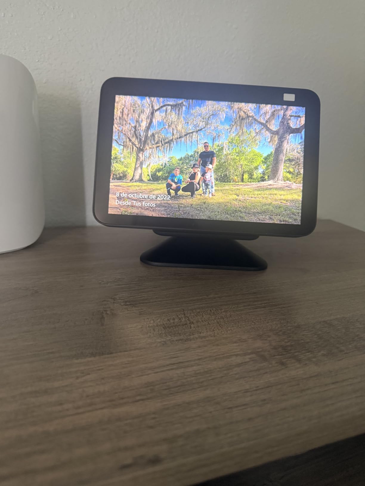 Echo Show 5 (3rd Gen) Adjustable Stand with USB-C Charging Port | Cloud Blue customer photo 1