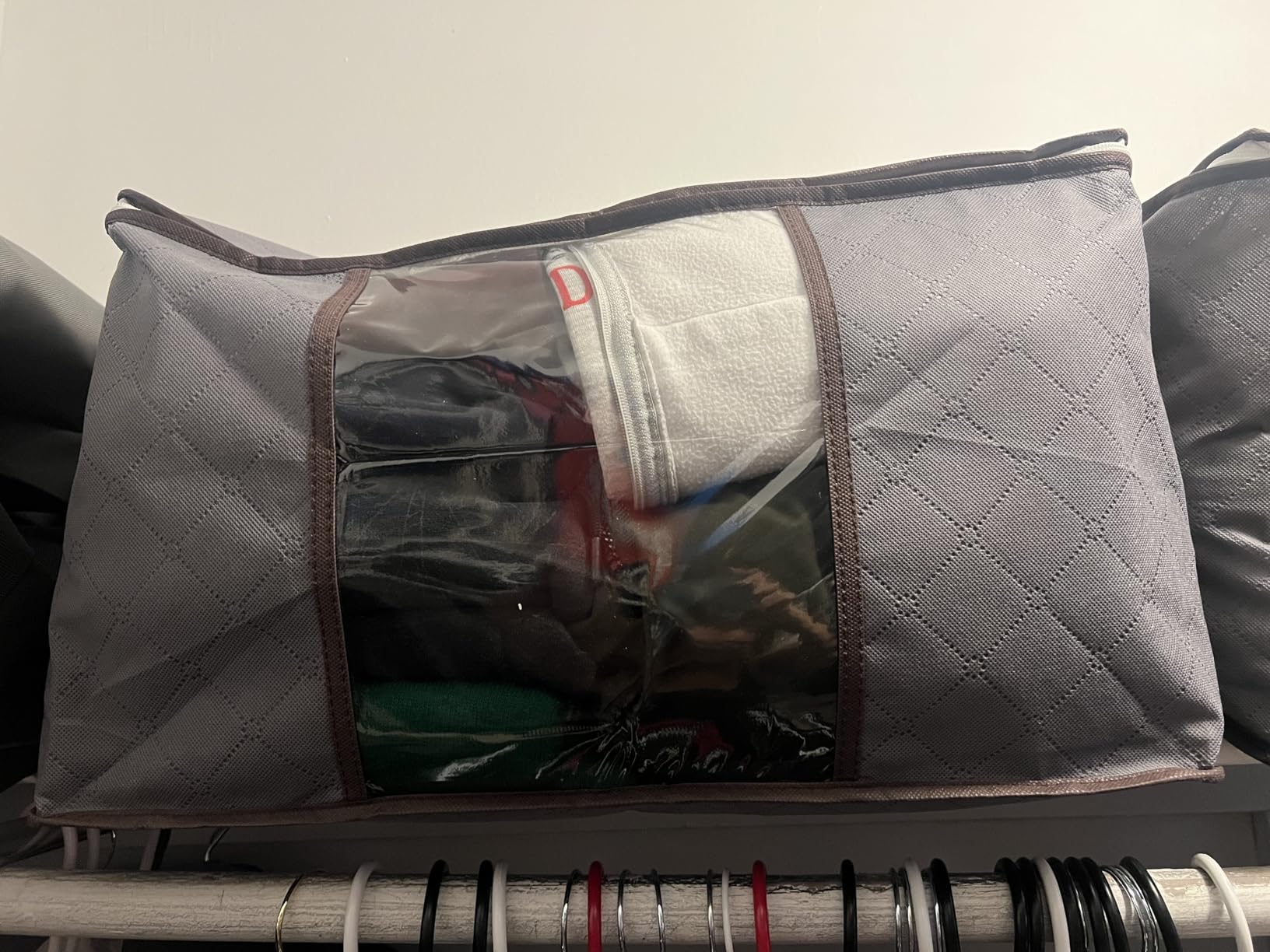 Lifewit 6 Pack Clothes Storage Bins with Lids, Foldable Blanket Storage Bags with Zippers, Clear Window and Reinforced Handles, Closet and Organization for Clothing, Sweater, Comforter, Bedding customer photo 2