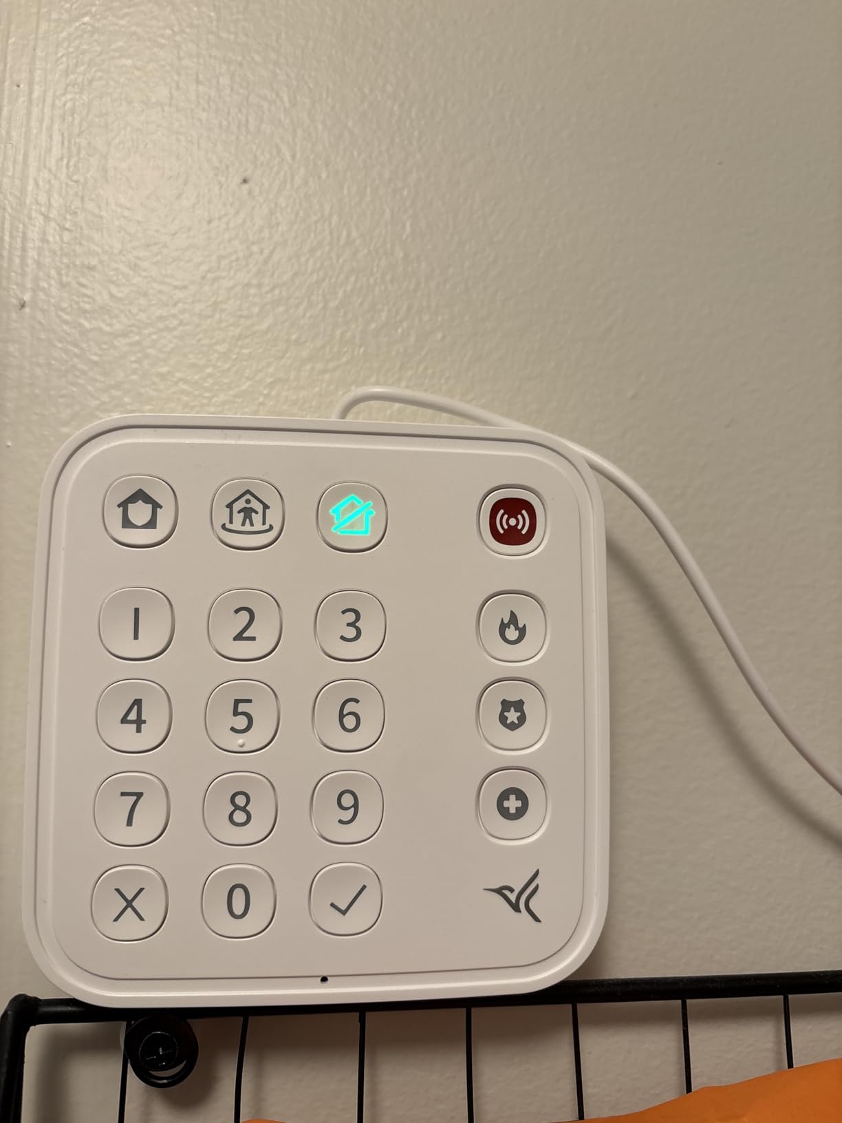 Home Security System - Alarm System with Wired Keypad Sensor Hub, 5 8-in-1 Sensors & Yard Sign - No Contract Required - DIY Installation - White, SS1501 customer photo 1