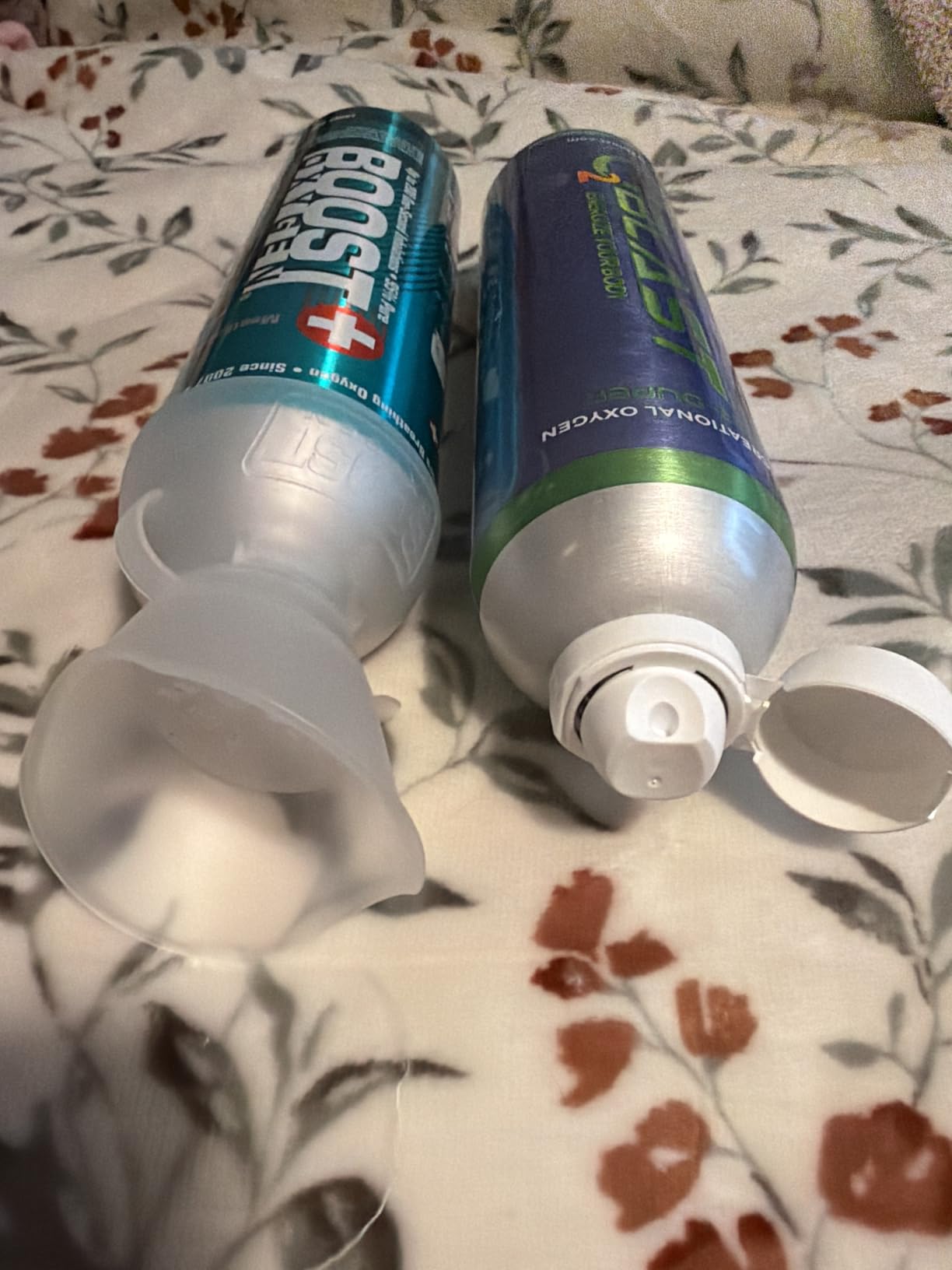 O2 Blast - Portable Oxygen Can, Filled with 99.99% Pure Oxygen in a Can with Breathing Mask for Sports, Travel, and High Altitude Use - 10L, 6-Pack customer photo 2