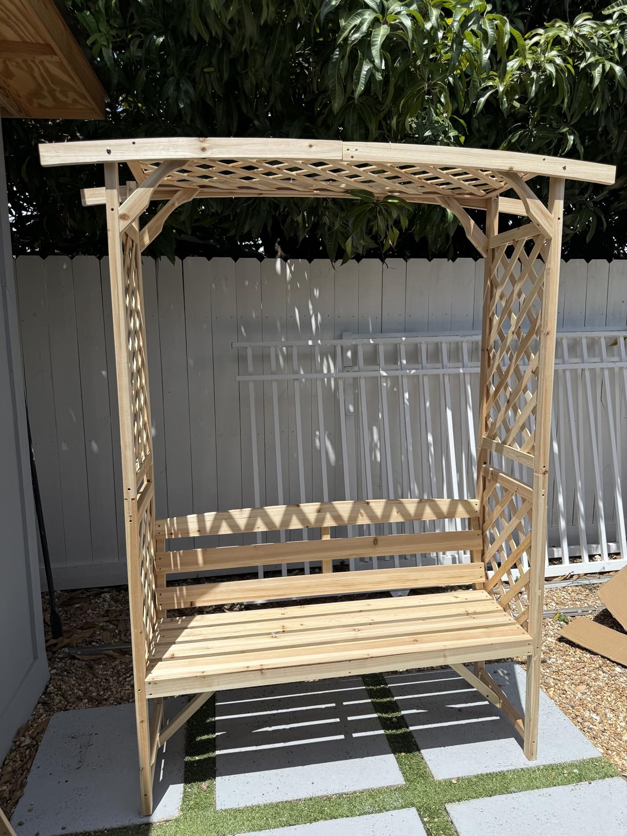 Outsunny Patio Garden Bench Arbor Arch with Pergola and 2 Trellises, 3 Seat Natural Wooden Outdoor Bench for Grape Vines & Climbing Plants, Backyard Decor, Natural customer photo 1