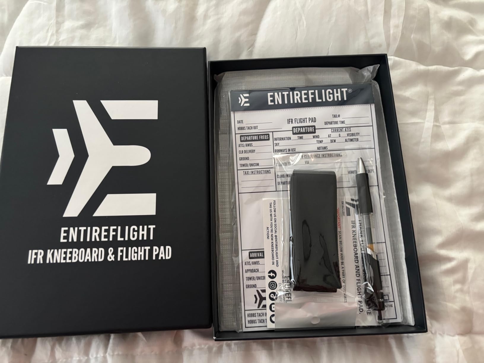 VFR Pilot Kneeboard Aviation Knee Board with Flight Notepad | Pilot Accessories for Student Pilot Essentials | Premium Aluminum Kneeboard Pilot Gear Supplies | Flight Simulator Accessories customer photo 1