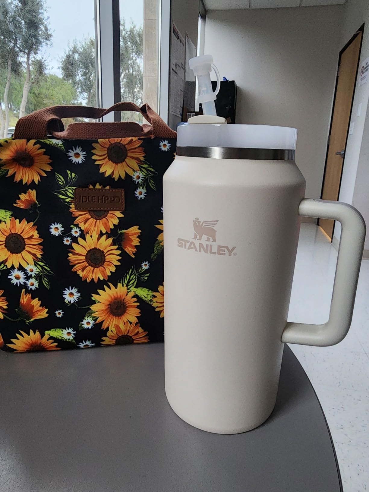 Stanley Quencher H2.0 Tumbler with Handle & Straw 64 oz | Flowstate 3-Position Lid | Large Capacity | Cream customer photo 1