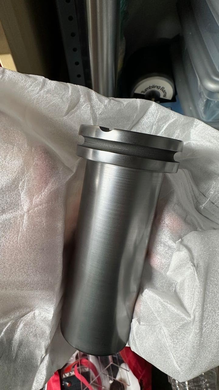 Deruilong Graphite Crucible, 1kg/2kg High Purity Graphite Crucible, Melting Gold, Silver, Copper, Furnace Casting Mould Melt Jewelry Tools customer photo 1