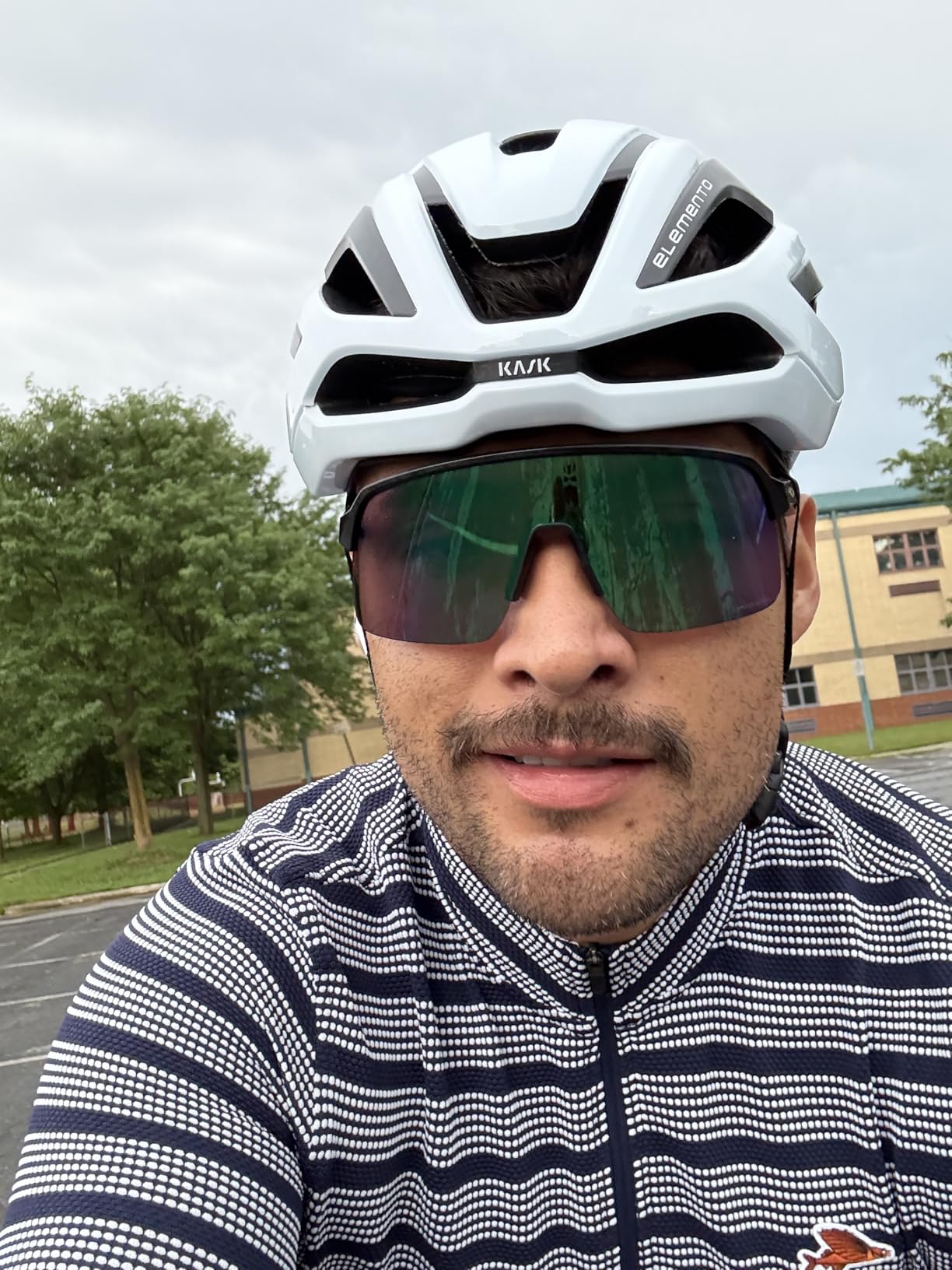 KASK Elemento Bike Helmet - Aerodynamic Road Cycling, Gravel & Mountain Biking, Cyclocross Cycling Helmet customer photo 1