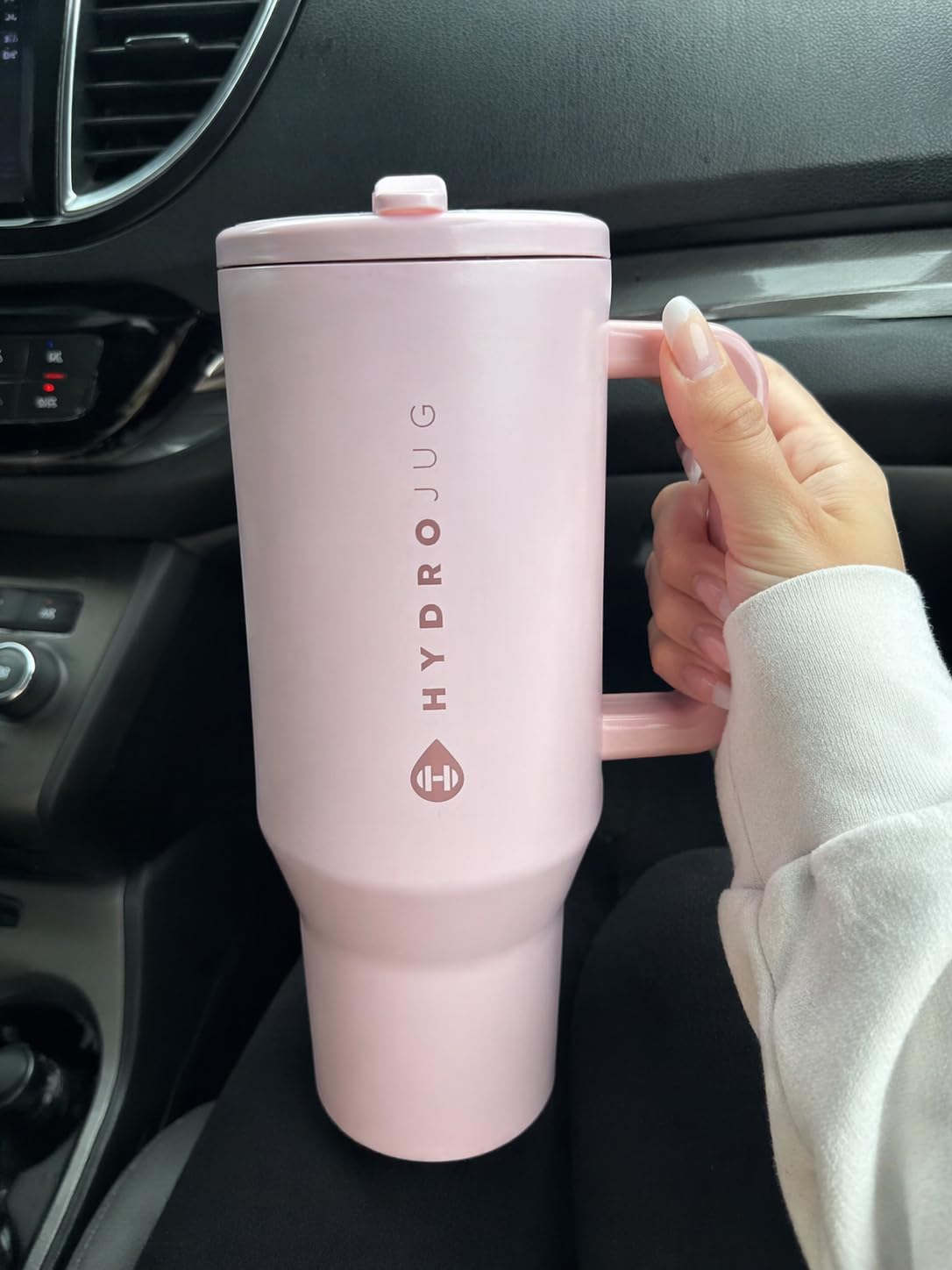 Stanley Traveler 40 oz Water Bottle with Handle & Flip Straw | Cup Holder Friendly | Leak Resistant | Sage customer photo 2