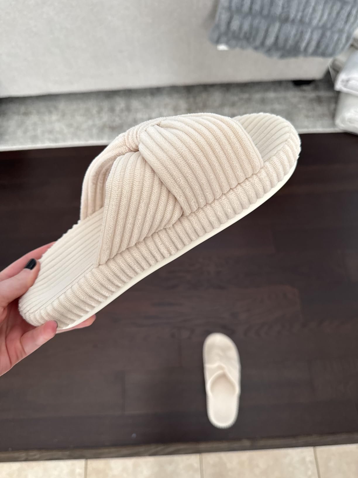 Chantomoo Slippers for Women Memory Foam House Bedroom Corduroy Bow Crossbands Slipper Shoes Comfy Trendy Gift Slippers customer photo 2
