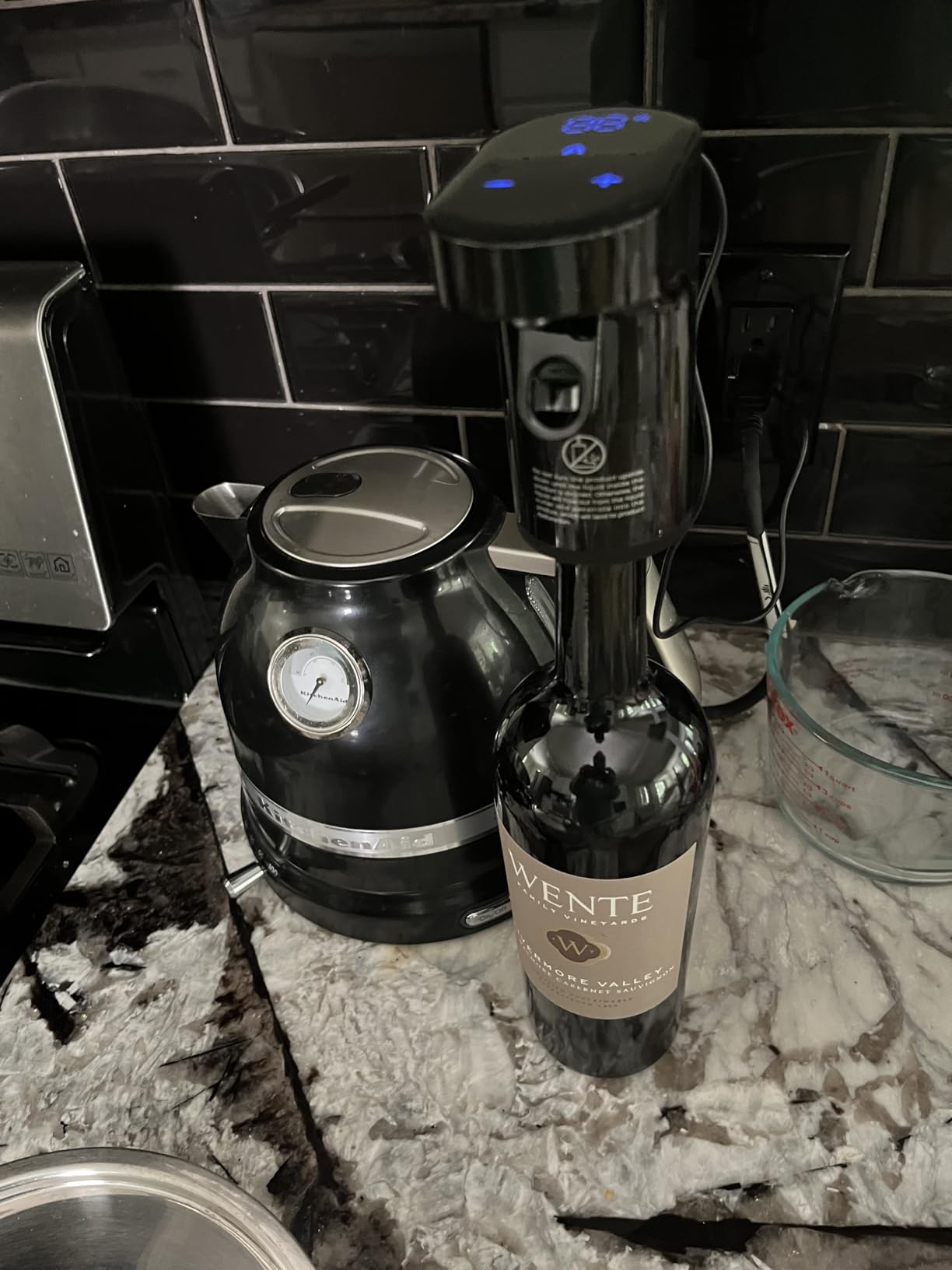 5-in-1 Electric Wine Decanter & Smart Liquor Dispenser, Automatic Aerator & Pourer with 1-999ml Precision Dosing customer photo 1
