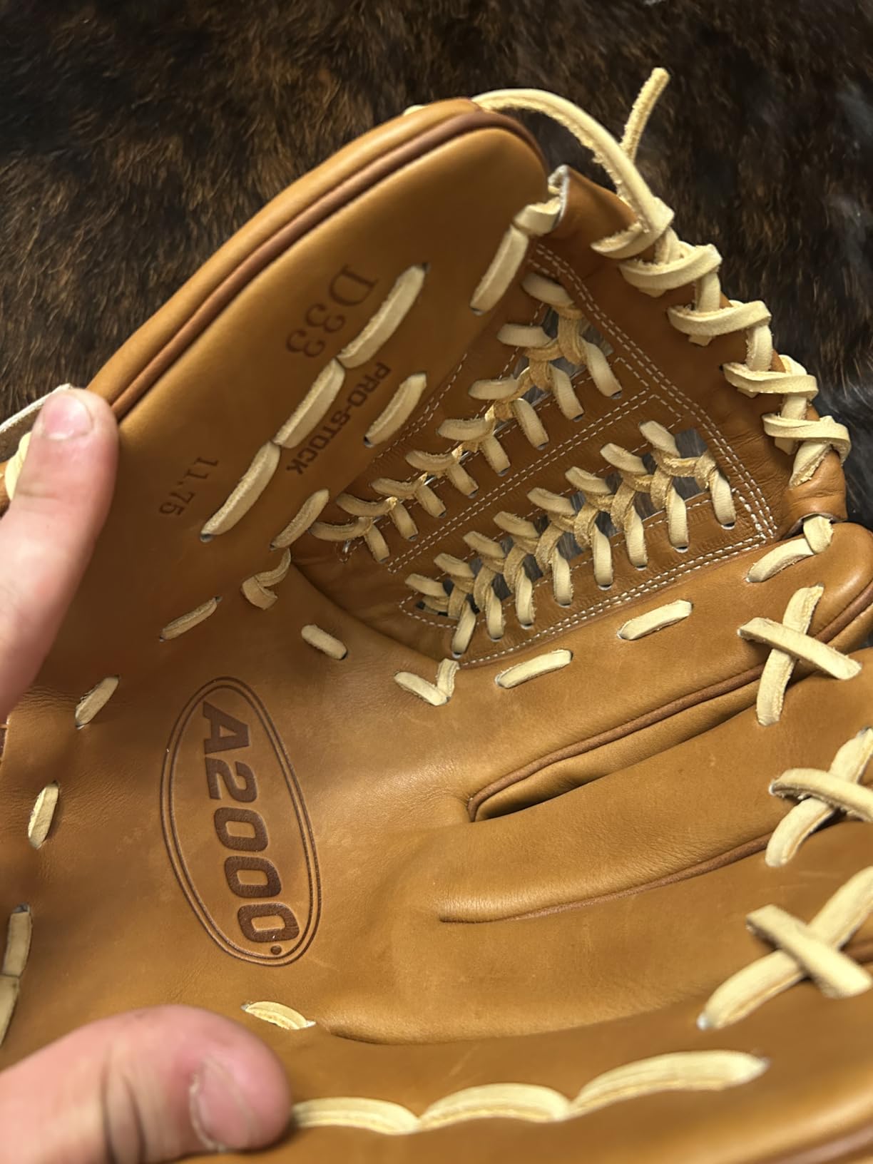 Wilson A2000 Pitcher's Baseball Gloves customer photo 2
