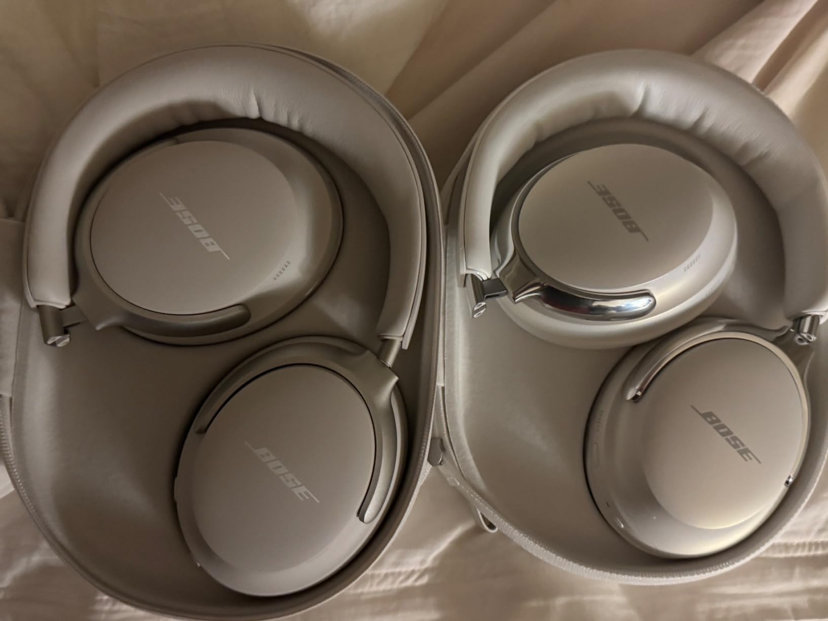 Bose QuietComfort Ultra Bluetooth Headphones, Wireless Headphones with Spatial Audio, Over Ear Noise Cancelling with Mic, Up to 24 Hours of Playtime, Black customer photo 2