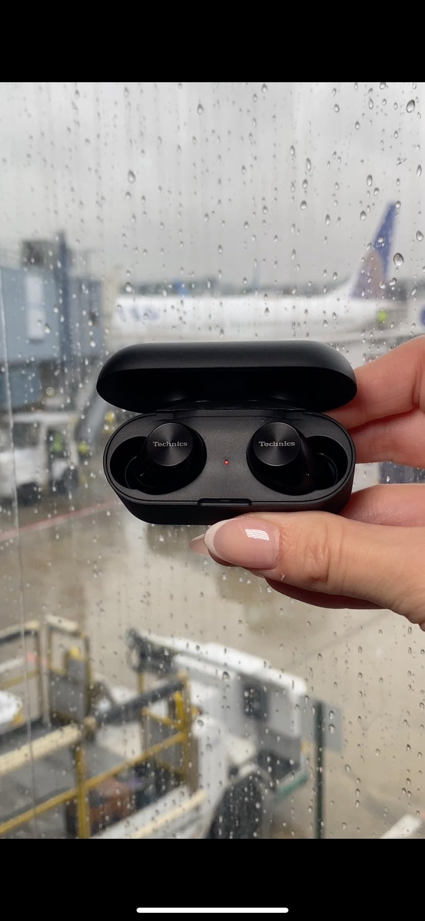 Technics HiFi True Wireless Multipoint Bluetooth Earbuds II, Active Noise Cancelling, 3 Device MultiPoint Connectivity, Impressive Call Quality, LDAC Compatible, EAH-AZ40M2-S (Silver) customer photo 1