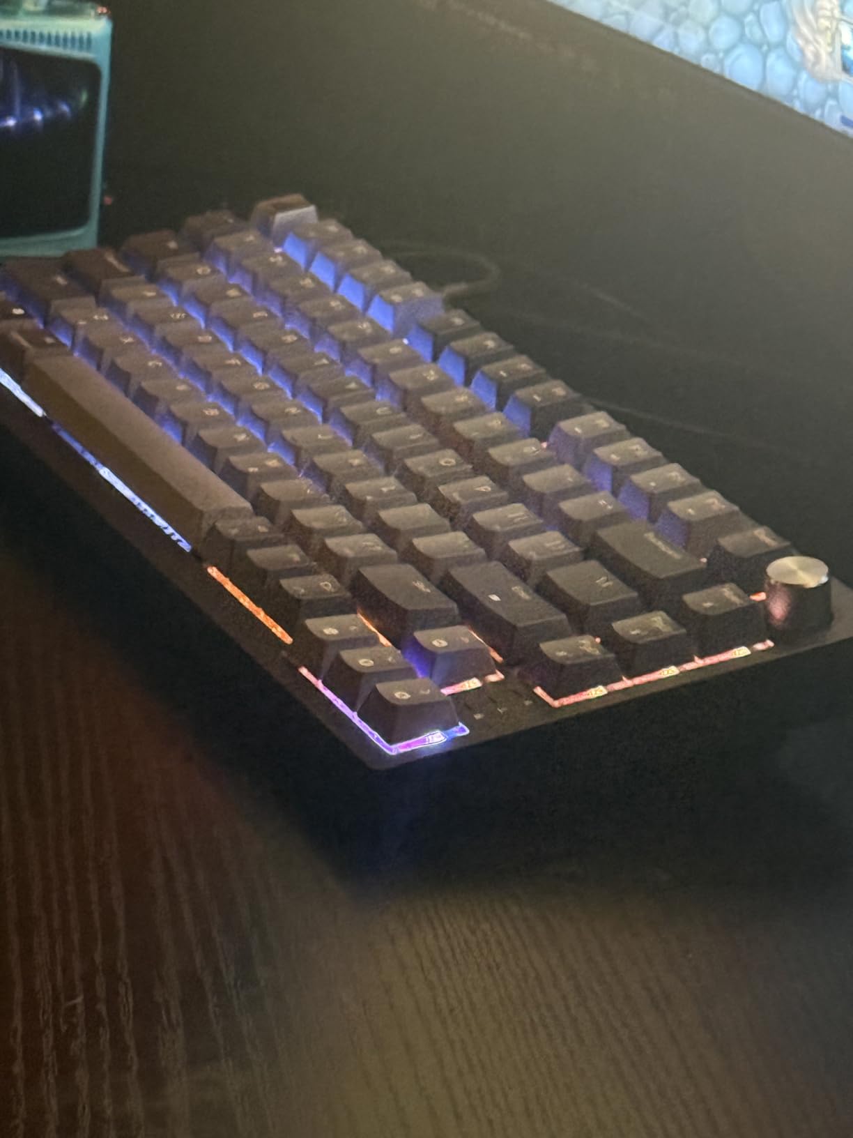 Corsair K65 Plus Wireless 75% RGB Mechanical Gaming Keyboard customer photo 2