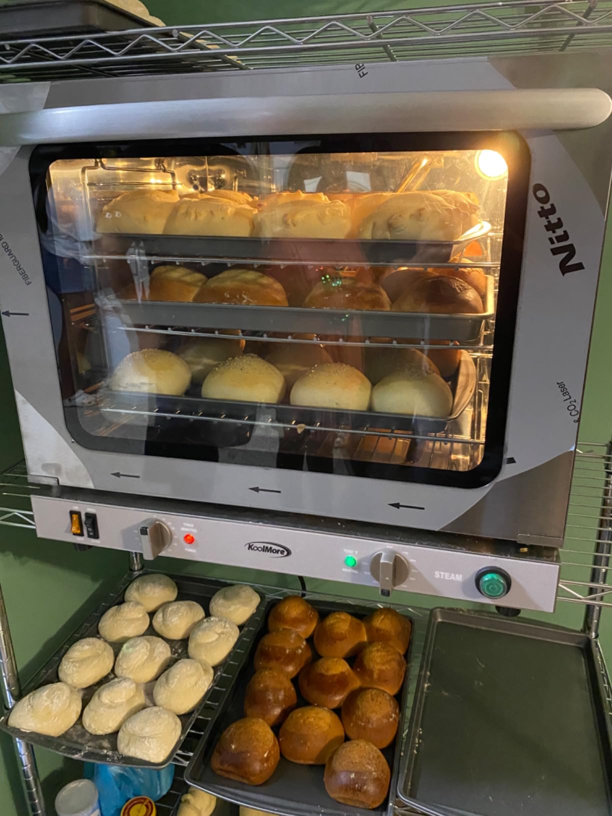 KoolMore 23 in. Commercial Countertop Convection Oven for Half-Size Pans with 4 Racks 2800W of Power and Steam Injection, 240V in Stainless-Steel, ETL Listed for Safety and Sanitation (KM-CTCO-23STI) customer photo 2