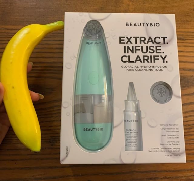 BeautyBio GLOfacial Hydro-Infusion Deep Pore Cleansing + Blue LED Clarifying Set: Tool + Concentrate customer photo 1