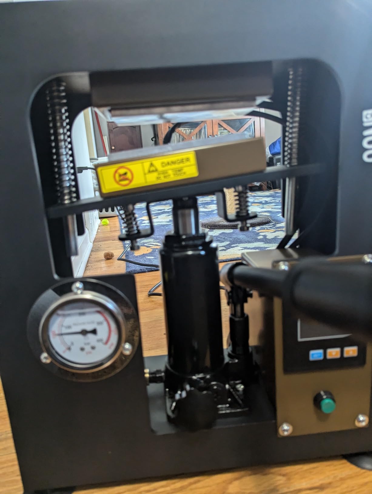 Hydraulic Heat Press Machine, 7 Tons Pressure 600W Machine with 3 x 5 inch Dual Heating Plates, Digital Timer and Temperature Control customer photo 2