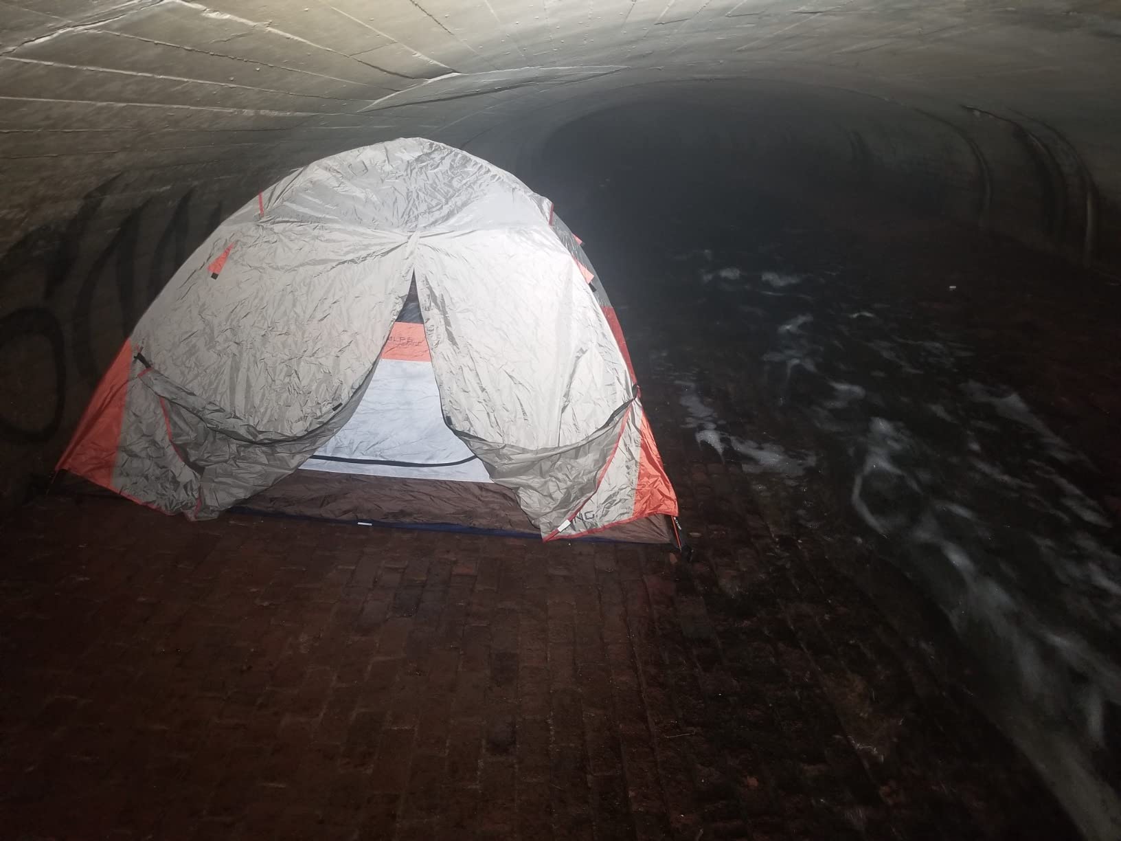 ALPS Mountaineering Lynx 2-Person Backpacking and Camping Tent customer photo 2