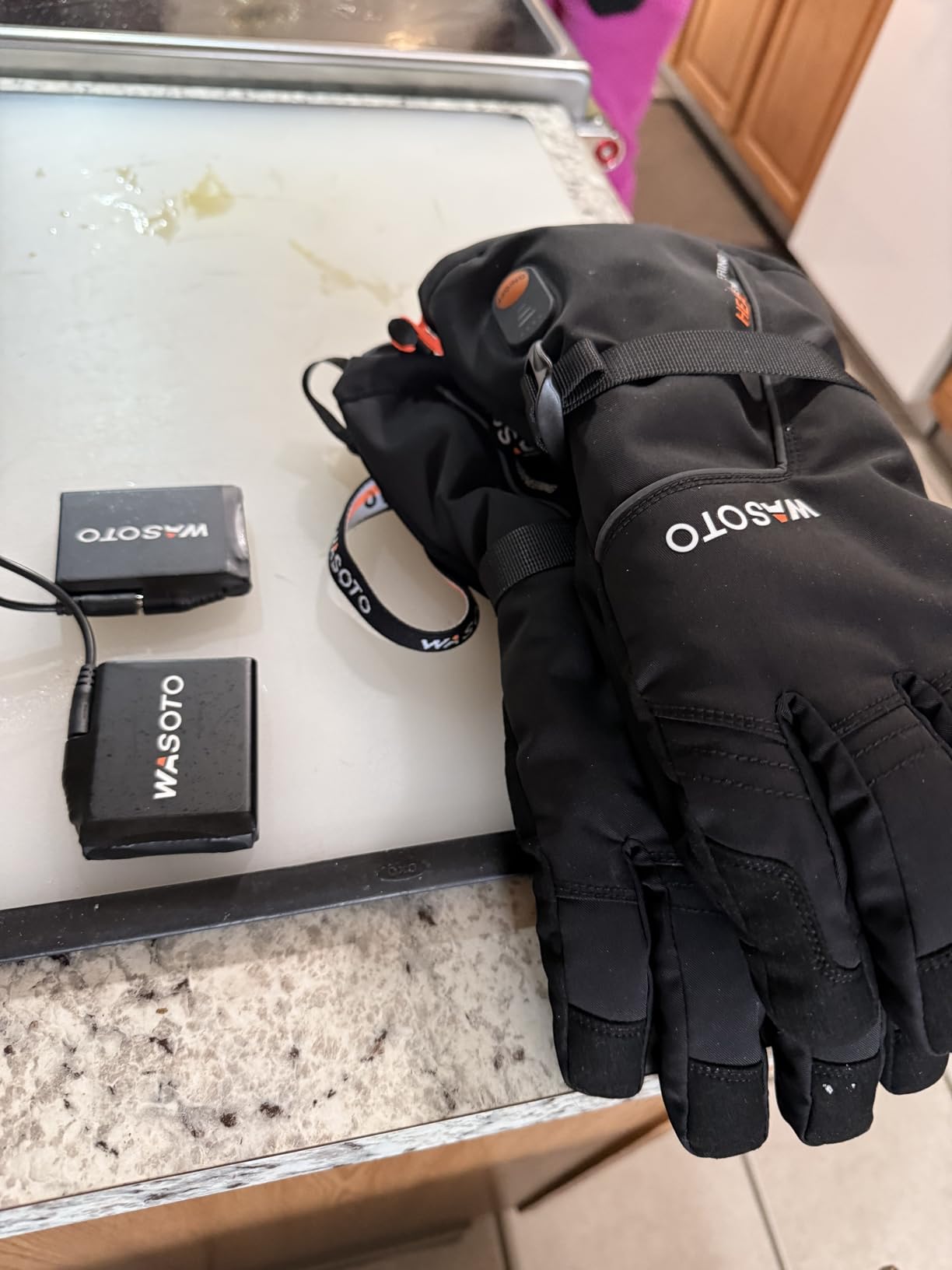 WASOTO Heated Gloves for Men Women Heated Ski Touchscreen Waterproof Electric Heated Fishing Gloves for Winter Outdoor Work Skiing Hiking Camping Raynaud customer photo 1