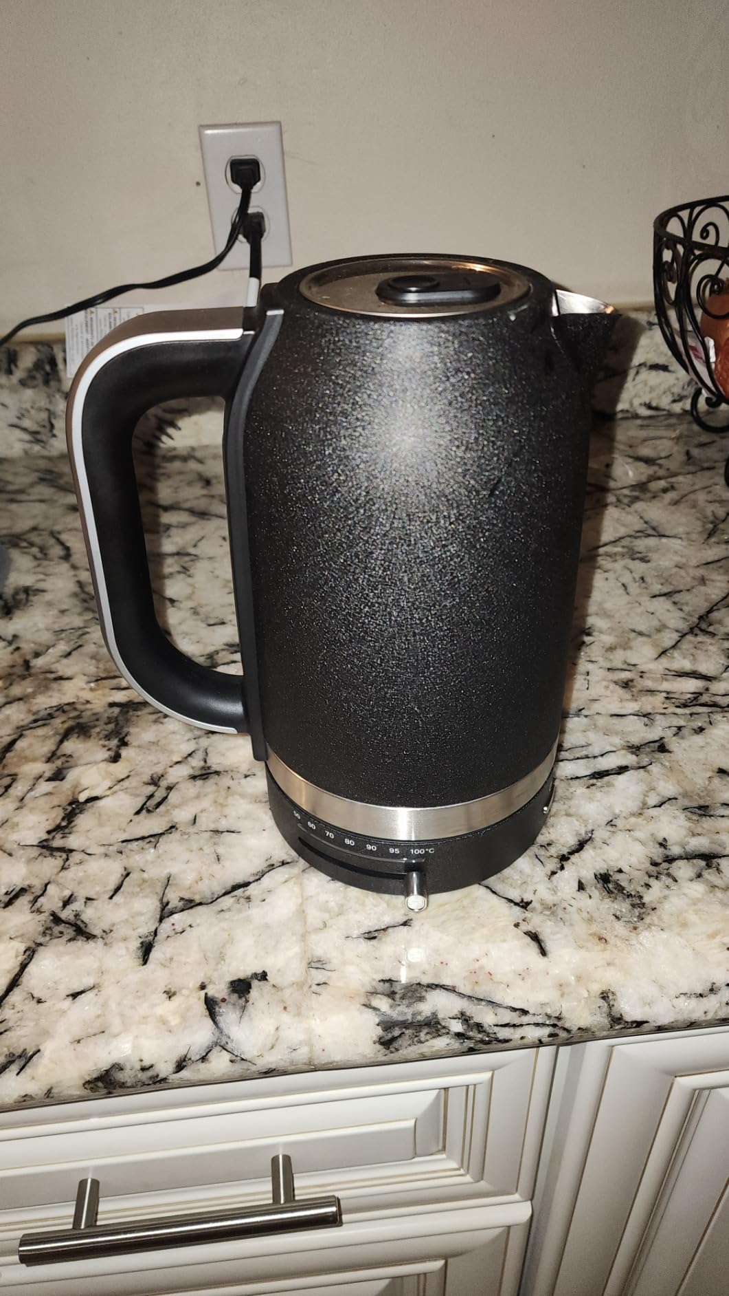 KitchenAid 1.7L Electric Kettle with Temp Control, KEK1701, Black Matte customer photo 2