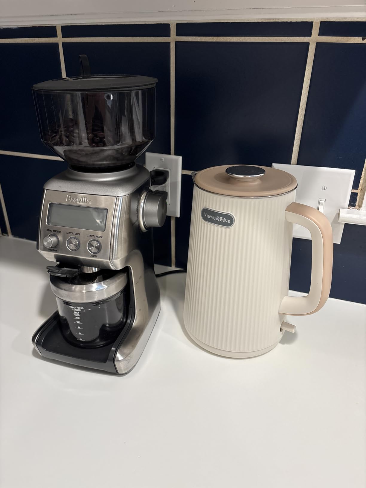 Nueve&Five 1.7L (57oz) Large Electric Kettle Perfect for 7+Cups of Tea and Coffee,2 quarts Double Wall Big Electric Tea Kettle,Auto Shut Off,1200W Hot Water Kettle Electric -Cream White customer photo 1