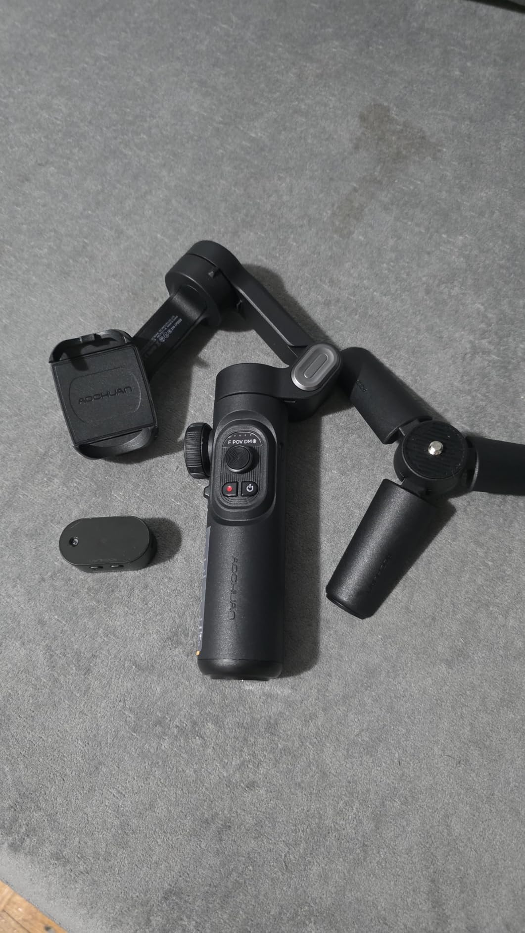AOCHUAN XE AI Version, Gimbal Stabilizer for Smartphone, NO APP AI Tracking, Gesture Control, 360 Inception Gimbal with TikTok YouTube, 3-Axis Foldable Handheld Tripod for iPhone & Android, Black customer photo 2