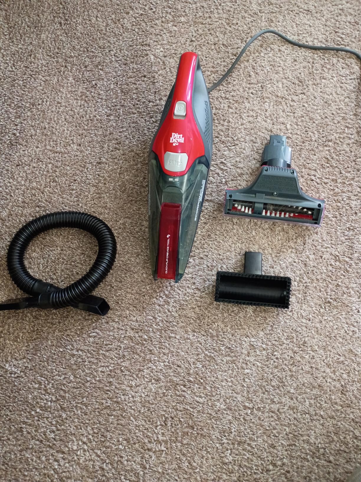 Bissell Scorpion Plus Handheld Vacuum Cleaner, Powerful Suction, Lightweight, Includes Pivoting Stair and Upholstery Tool, Crevice Tool, Corded Portable Vacuum Cleaner customer photo 1