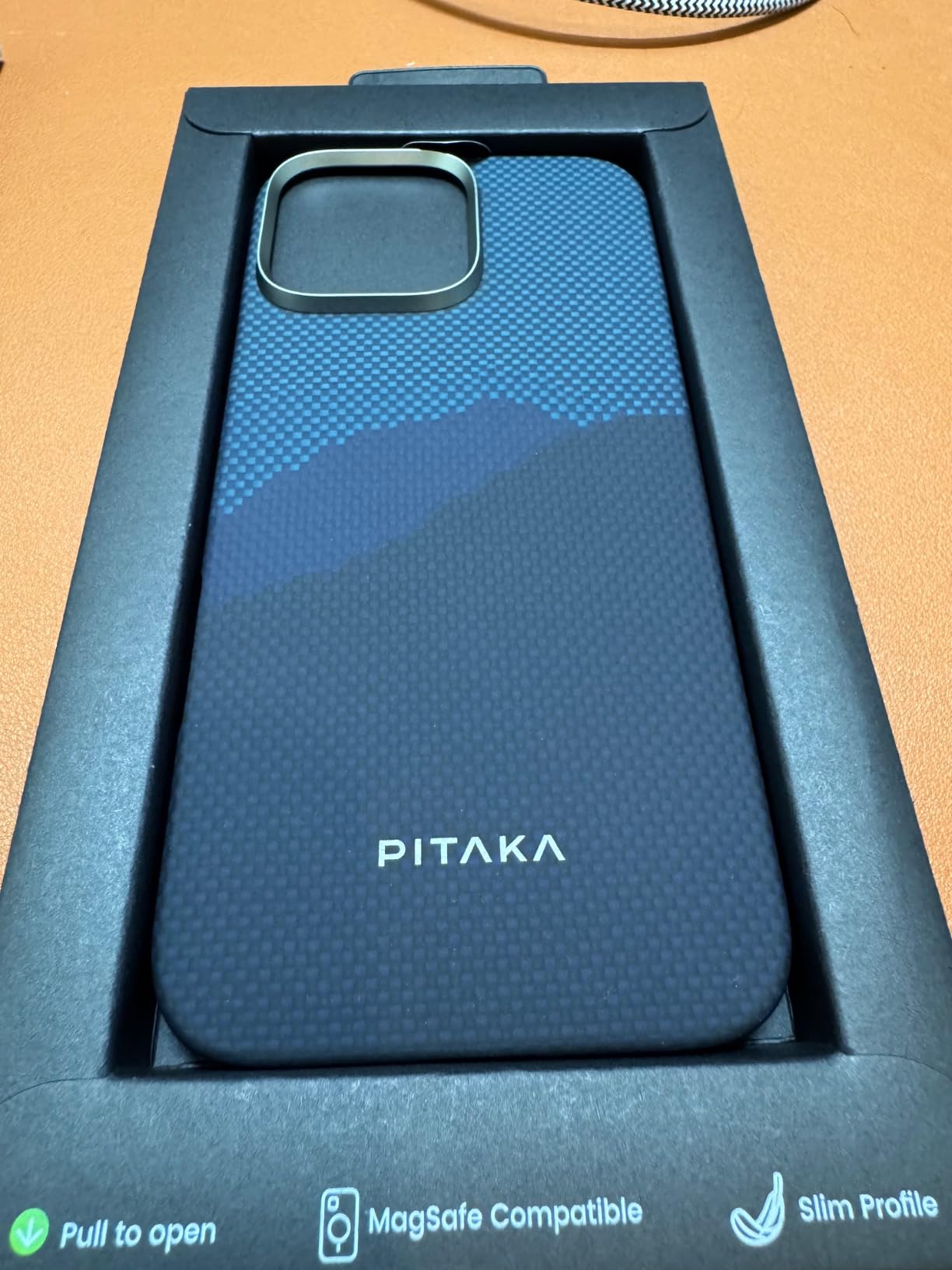 pitaka for iPhone 16 Pro Max Case Compatible with MagSafe, Thin & Light Case iPhone 16 Pro Max with a Caseless Feel, 1500D Aramid Fiber Woven, Tactile Woven-Sunset customer photo 2