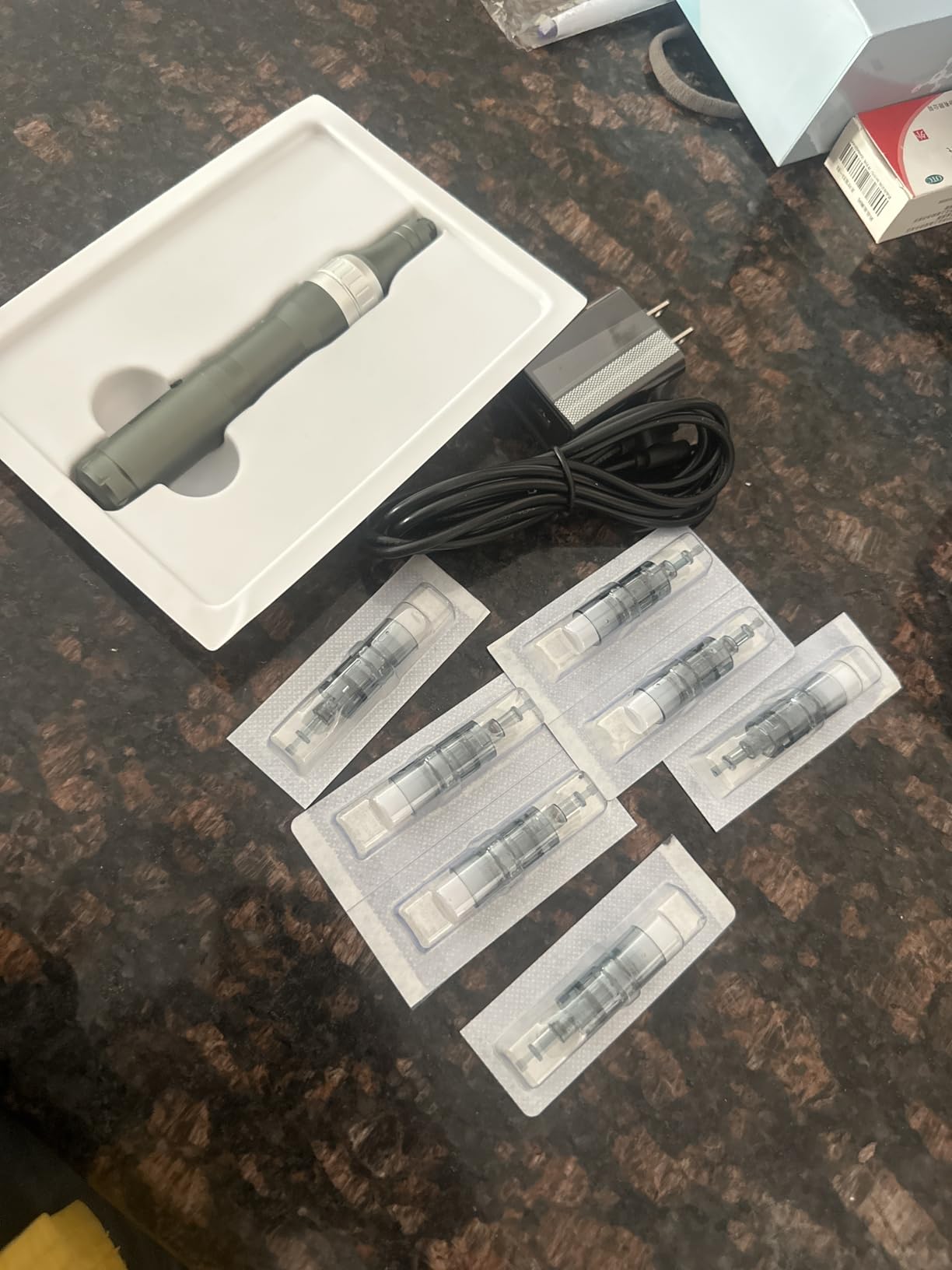 Microneedle Derma Roller Pen for Home Use - Microneedle Skin Care Tool for Men Women customer photo 1
